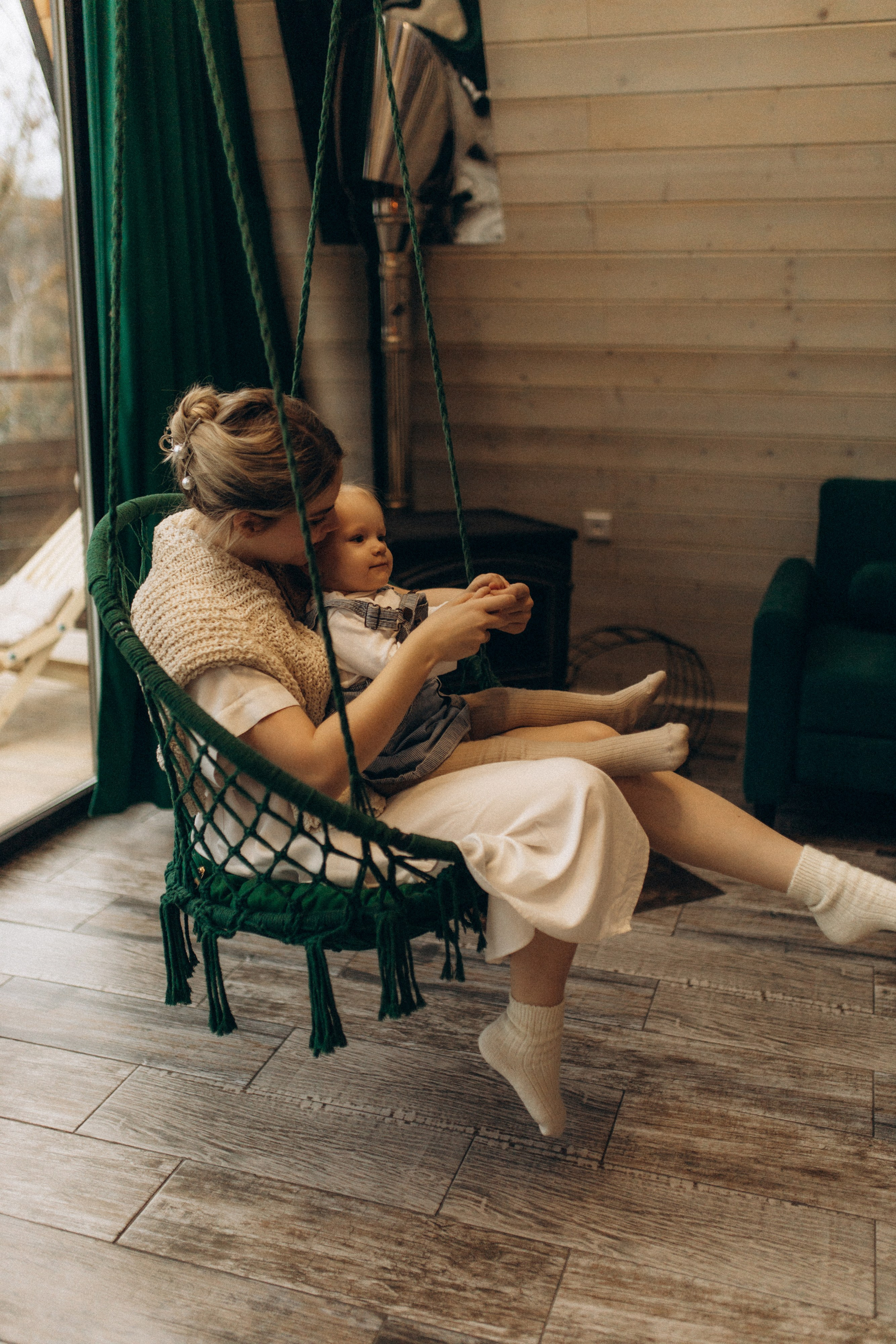 Алиса и мама. Семейный фотограф Губкин/Старый Оскол