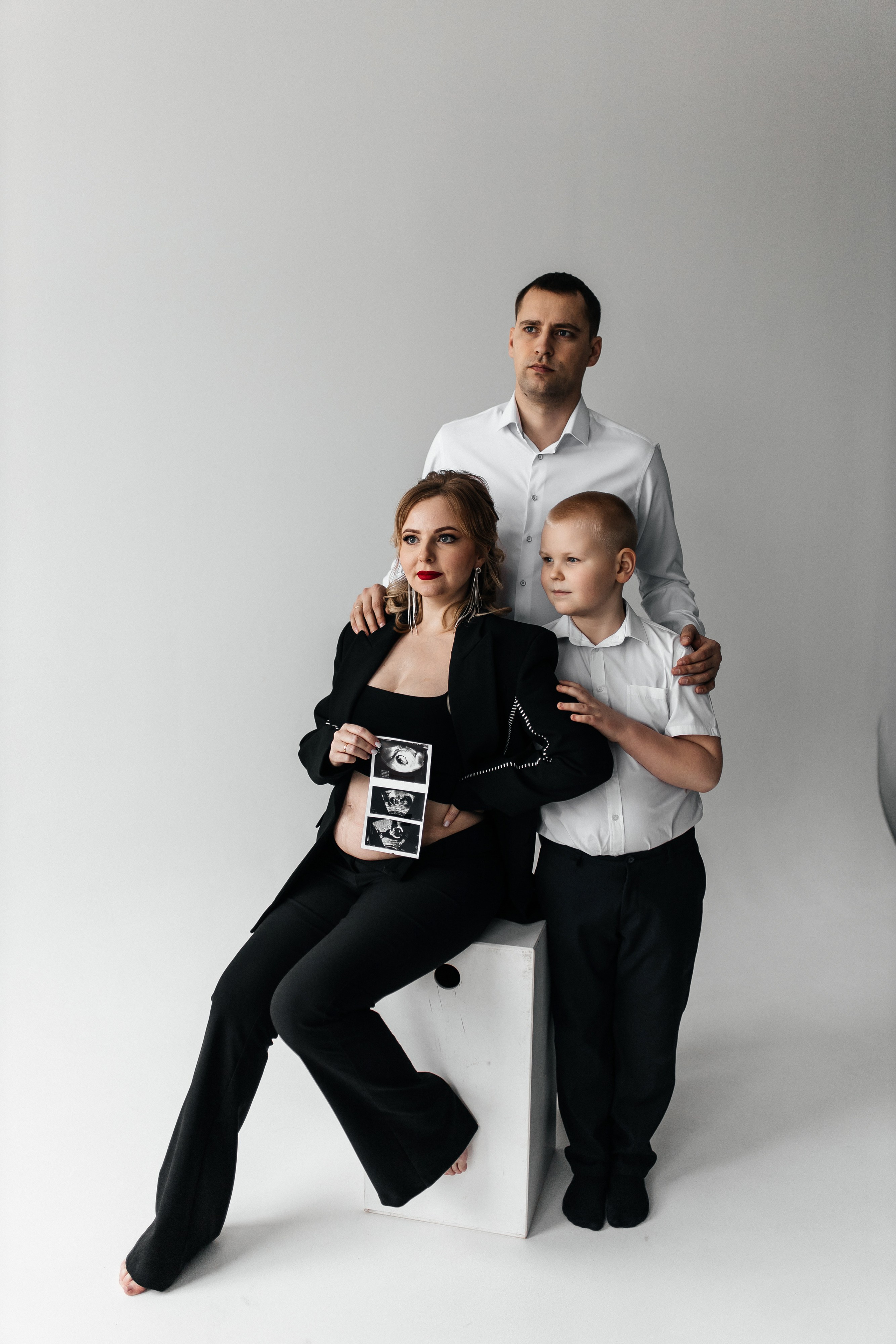 Лиза и семья. Семейный фотограф Губкин/Старый Оскол