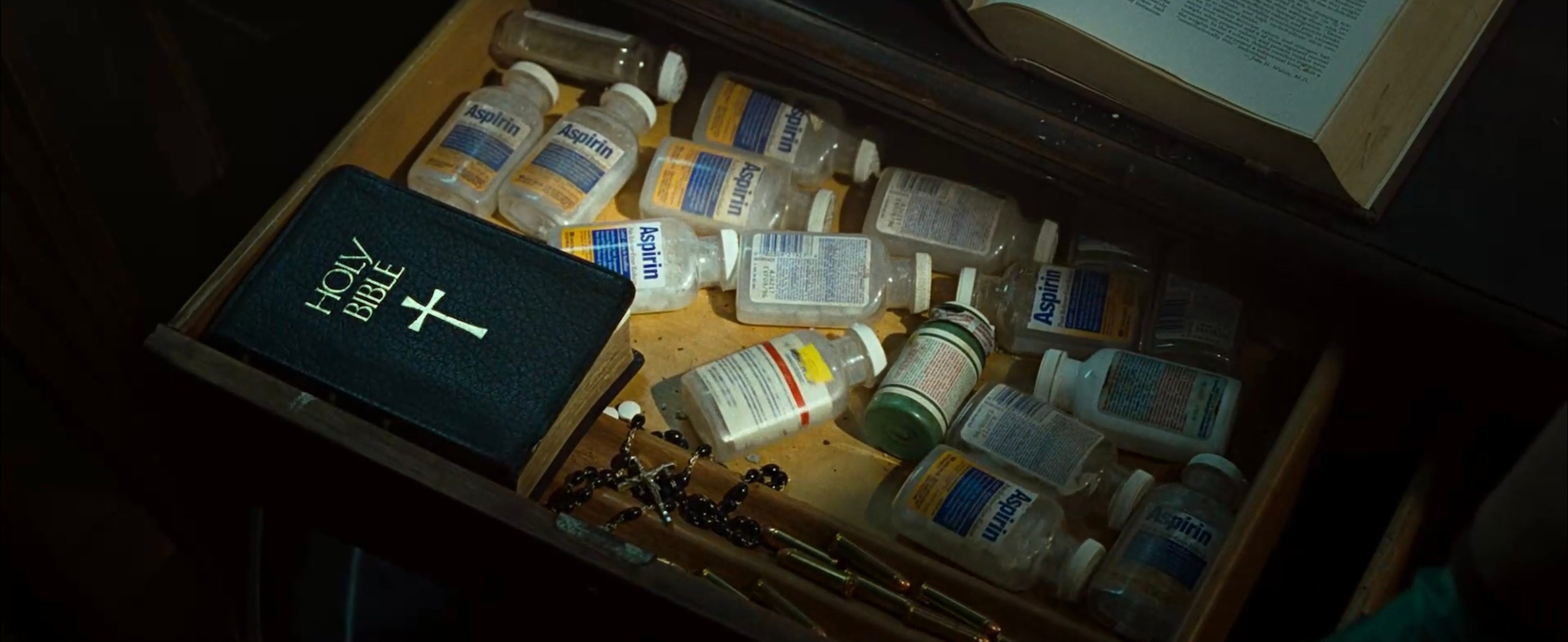 SE7EN. ANNA — PHOTOGRAPHER