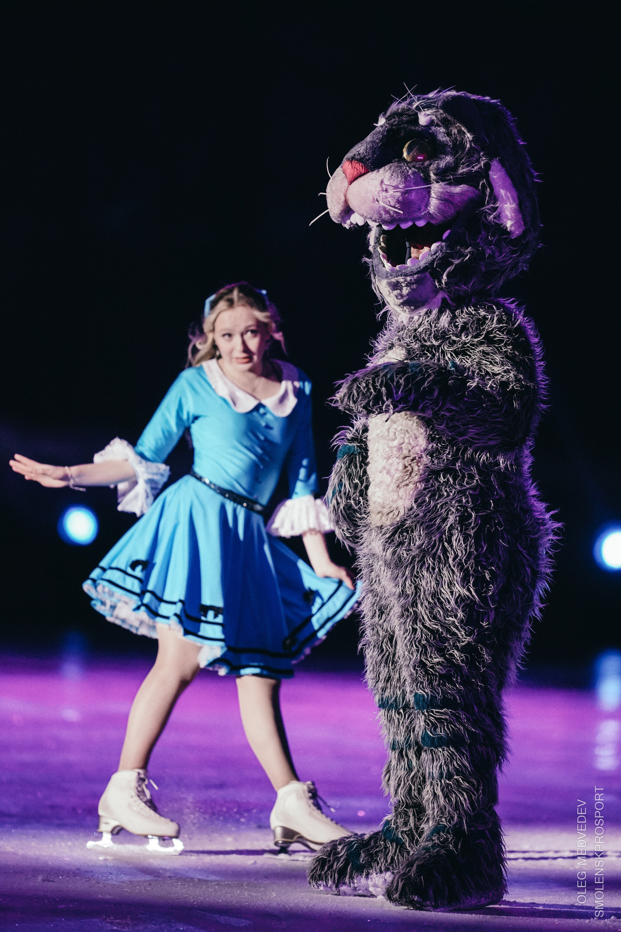 Алиса в стране чудес шоу на льду. Спортивный фотограф Олег Медведев | prosport67 | Смоленск