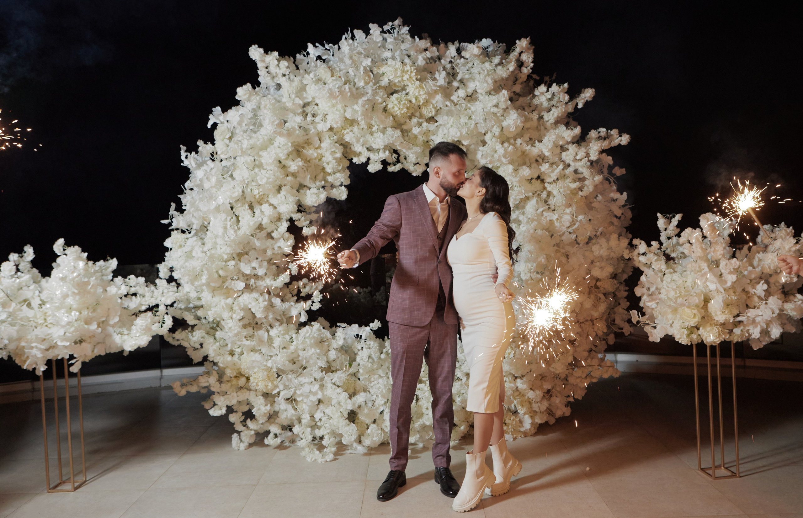 Denis & Elmira свадьба в Сочи. Свадебный и семейный фотограф в Сочи-Красной поляне Ларионова Анна