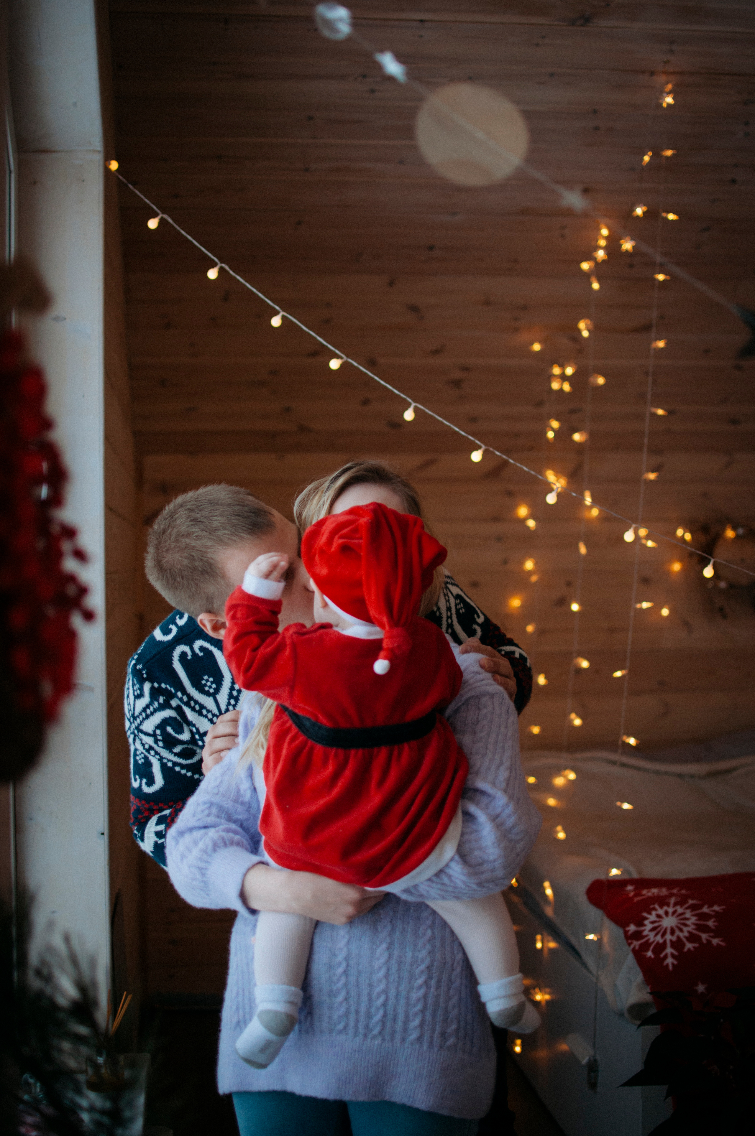 Семейная новогодняя фотосессия заказать в Железнодорожном, в Москве