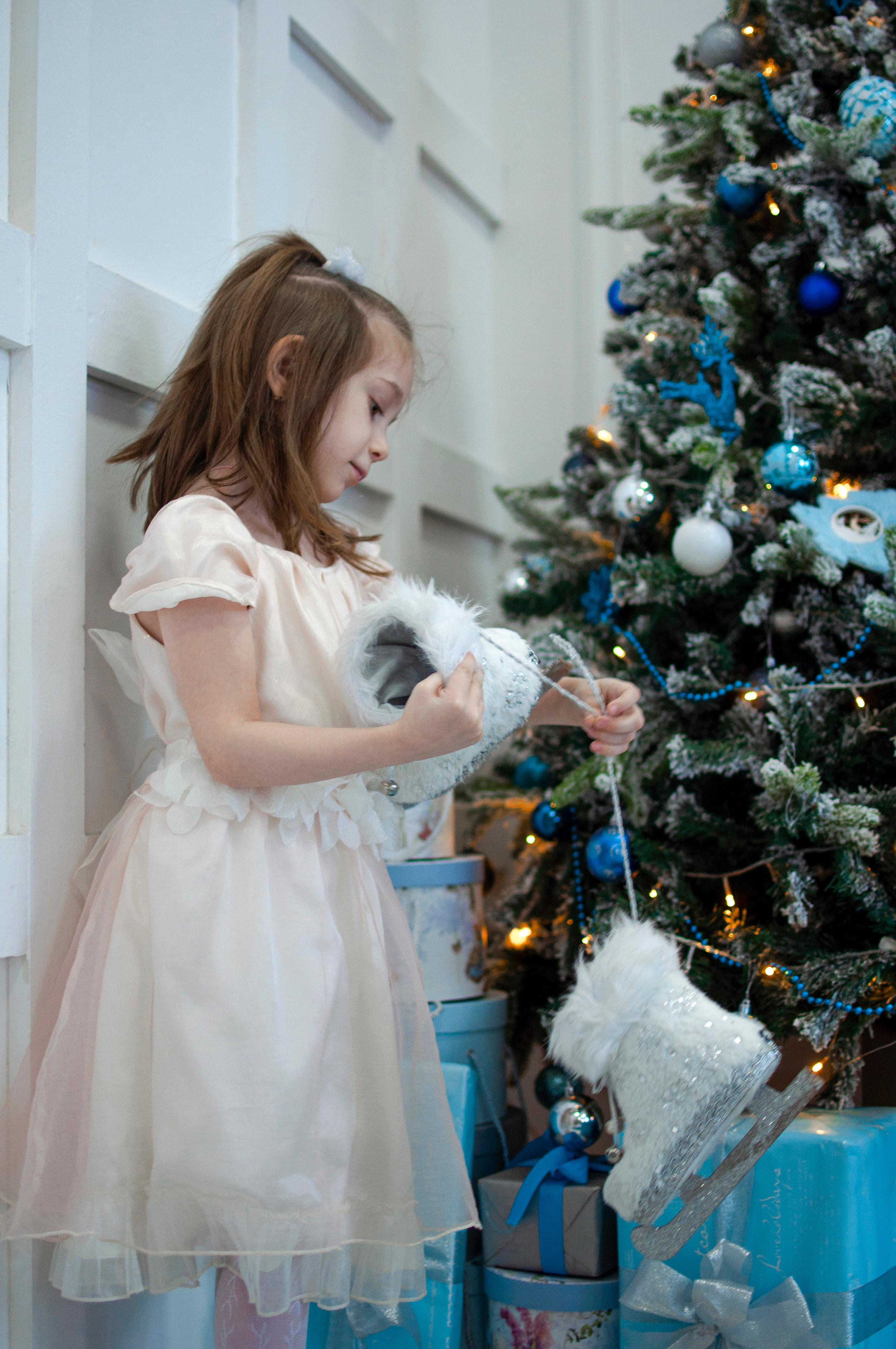 Детская новогодняя фотосессия заказать в Железнодорожном, в Москве