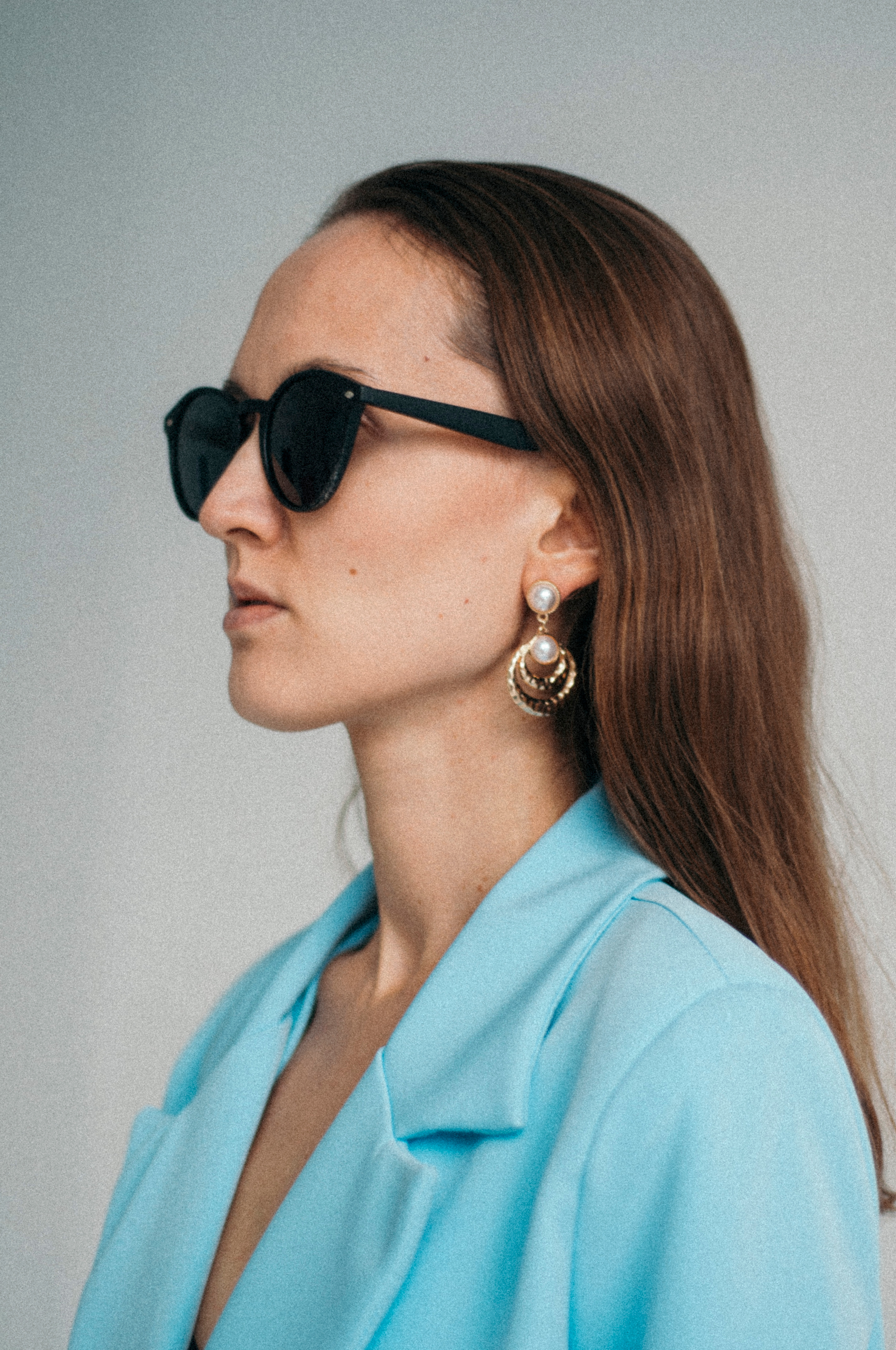 Девушка в очках