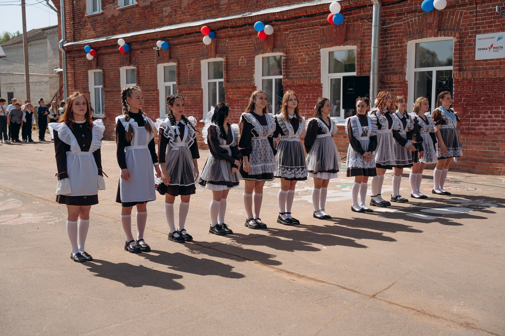 Последний звонок, 11 класс. Свадебный и репортажный фотограф в Ярославле Евгений Сальников