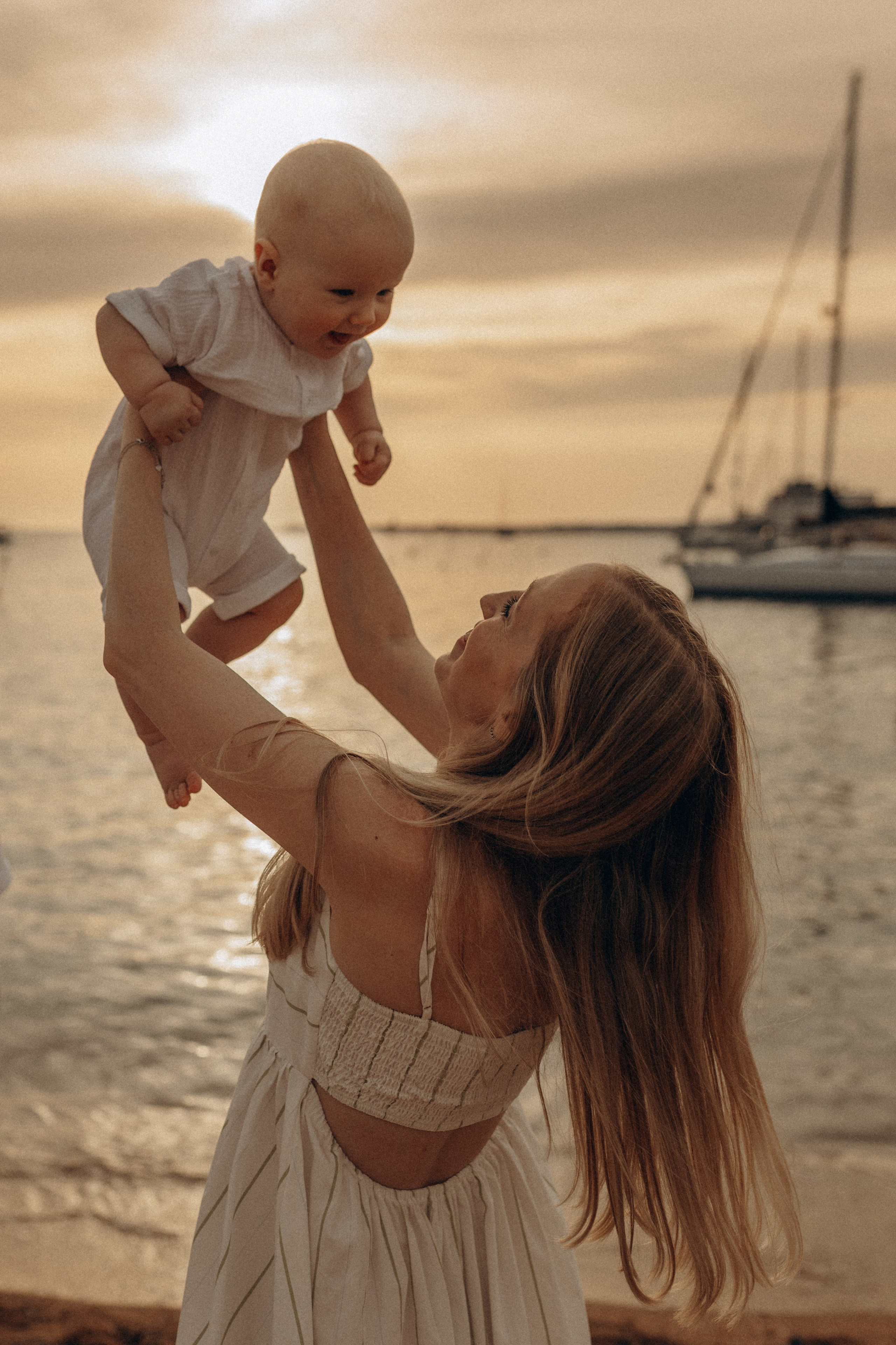 Антон Таня и Даня. Семейный фотограф в Новороссийске и Анапе Александра Яковлева