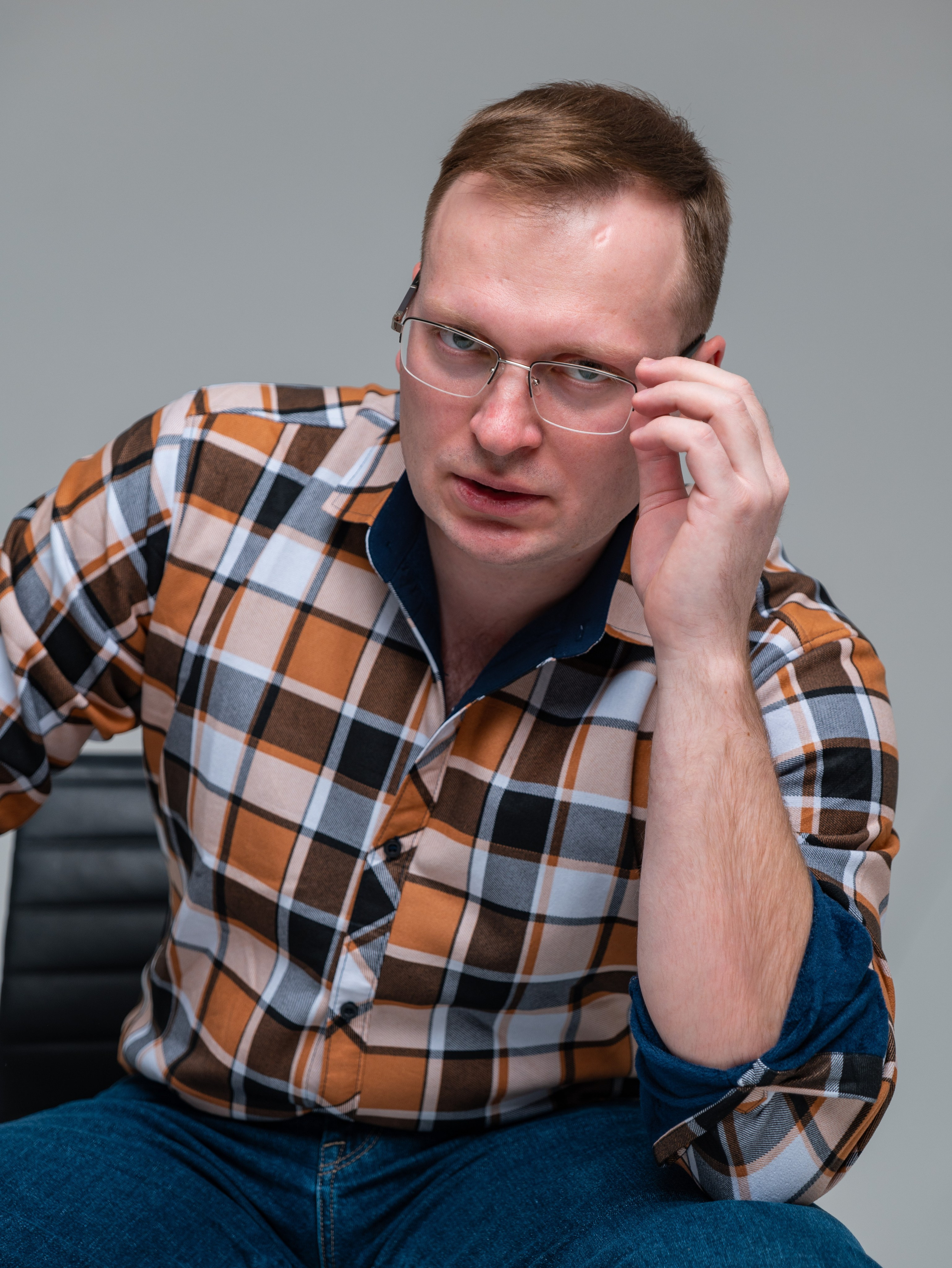 Владимир.Психолог. Фотосессия в Спб в студии, фотограф Панютина Марина