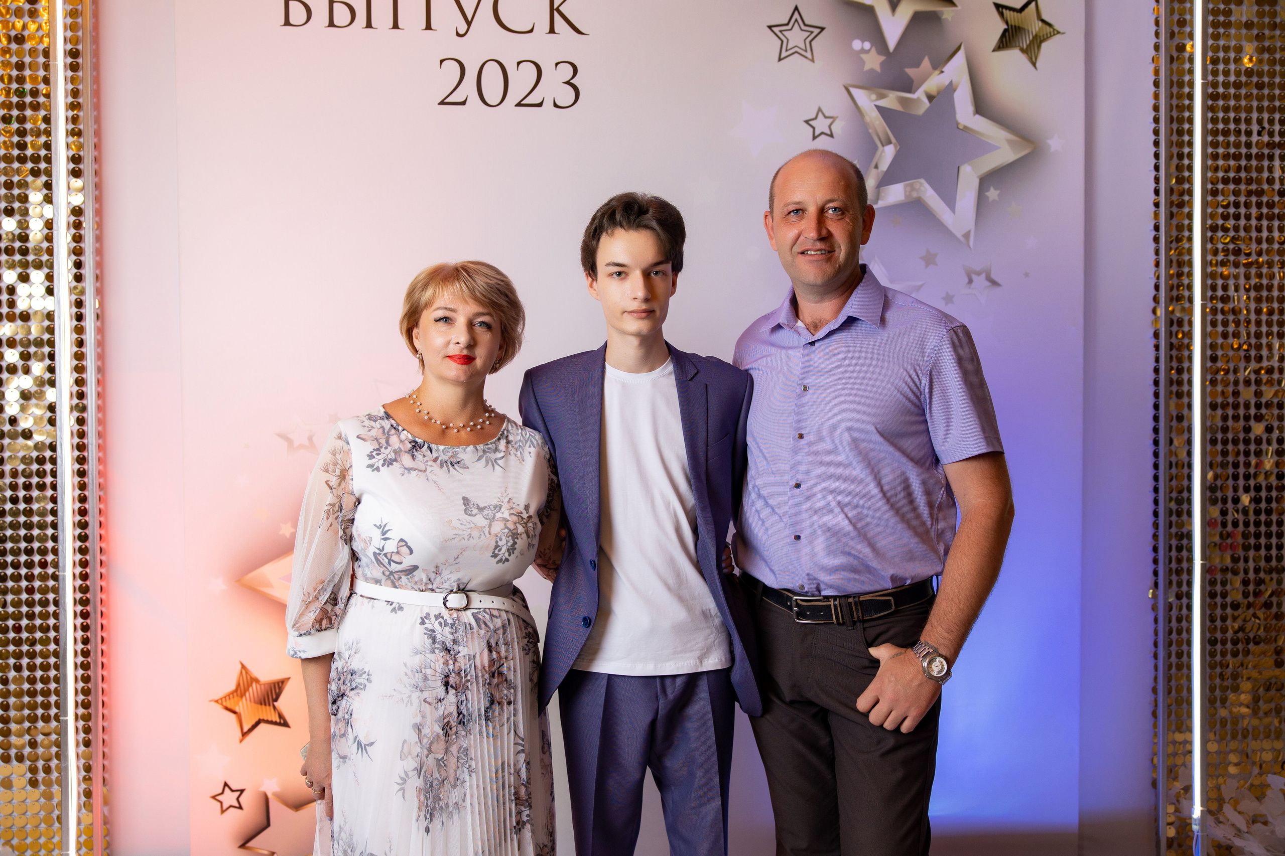 Выпускной бал школа 9. Выпускные альбомы в Краснодарском крае