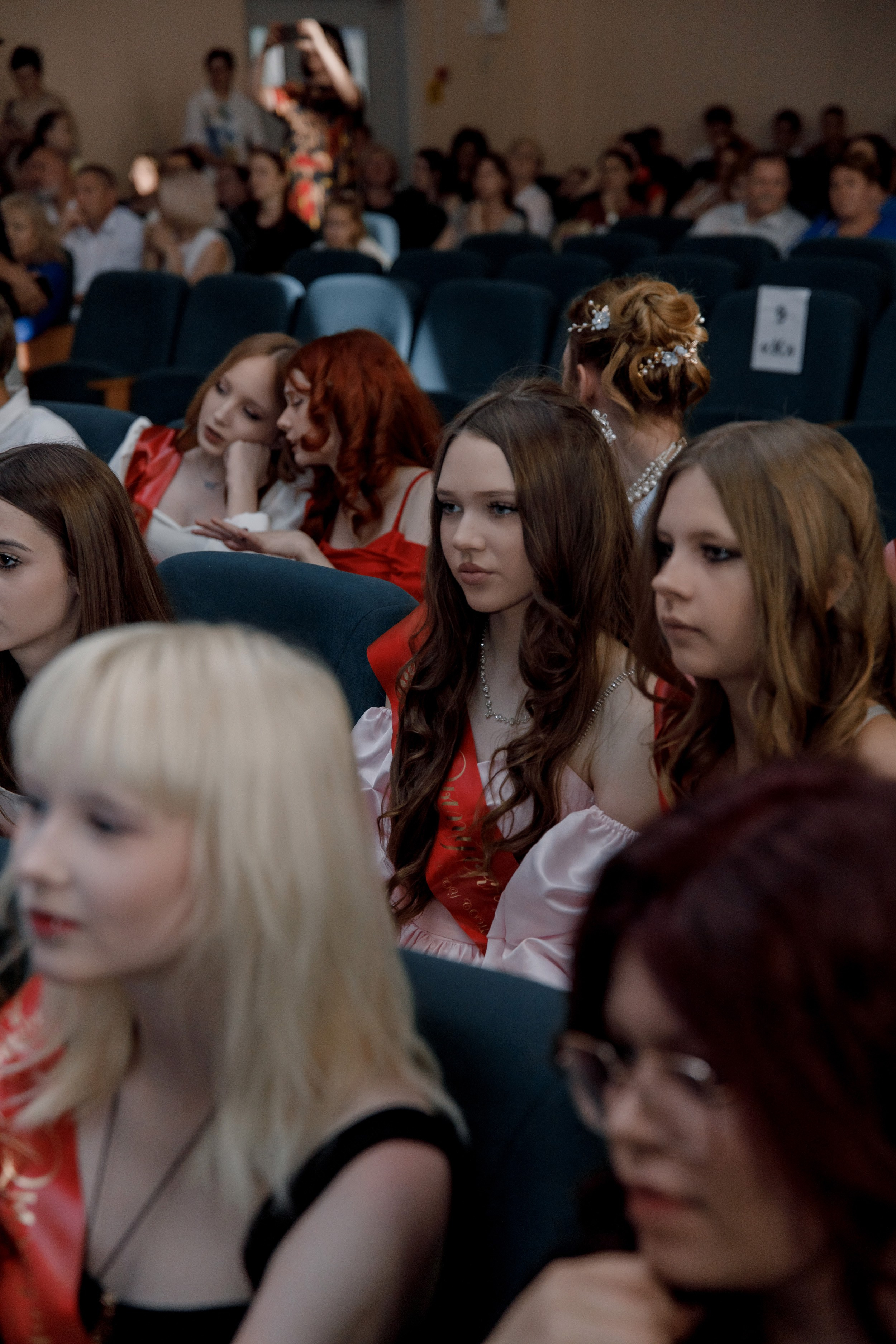 Выпускной школа 107 г Краснодар. Выпускные альбомы в Краснодарском крае