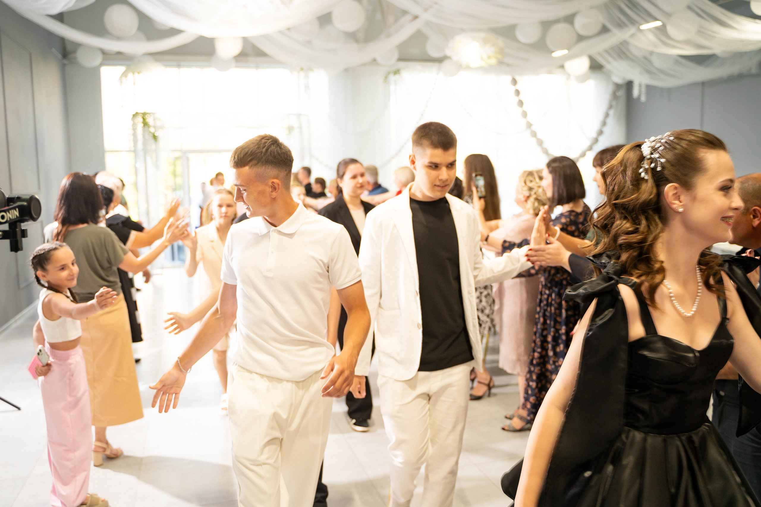 Школа 9 выпуск 2025. Выпускные альбомы в Краснодарском крае