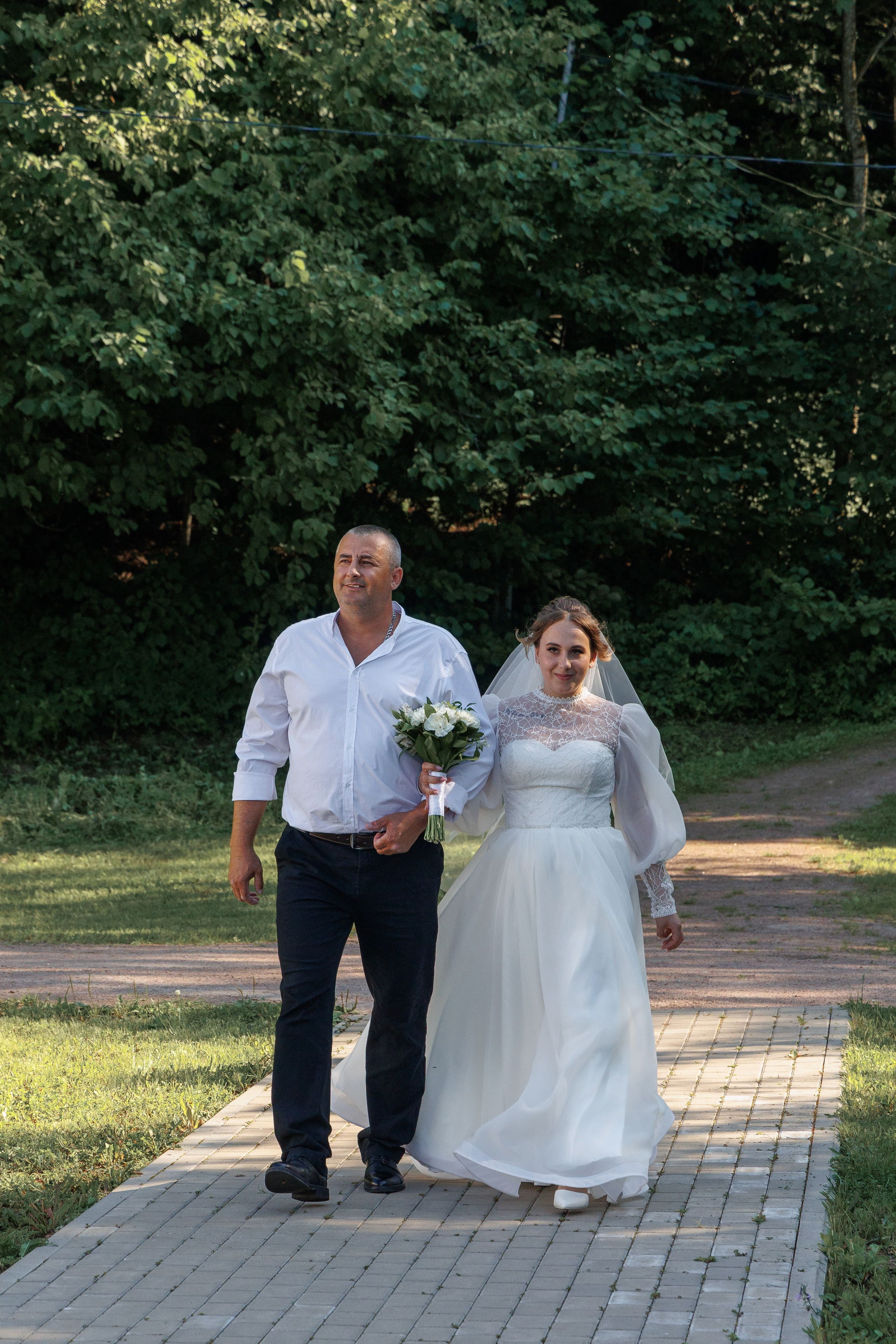 Захар и Ирина. Свадебный и семейный фотограф в г. Волхов Алексей Кочерыжкин
