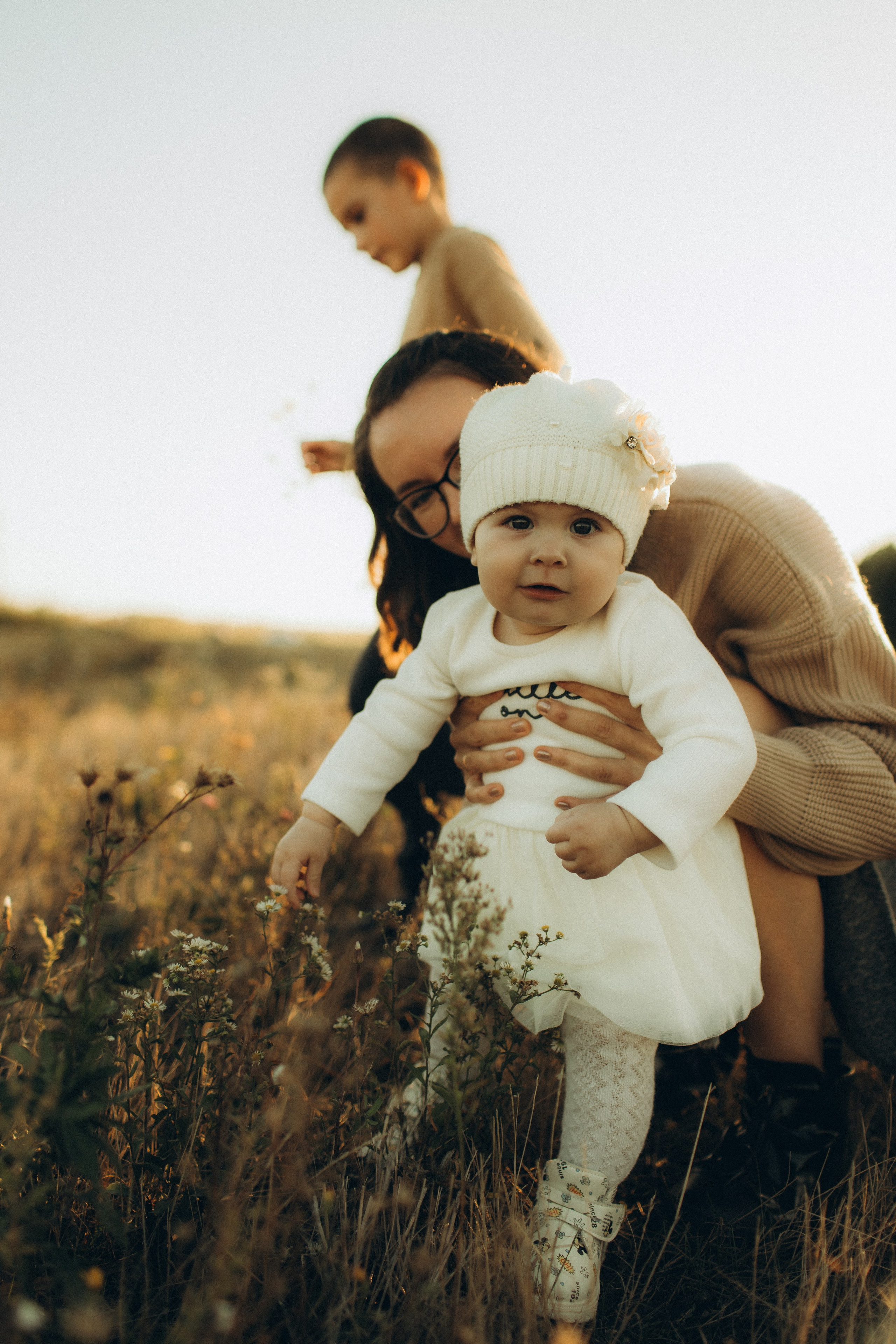 Юлия прогулка в поле. Александра Ниценко СЕМЕЙНЫЙ ФОТОГРАФ ИЗ СТАВРОПОЛЯ