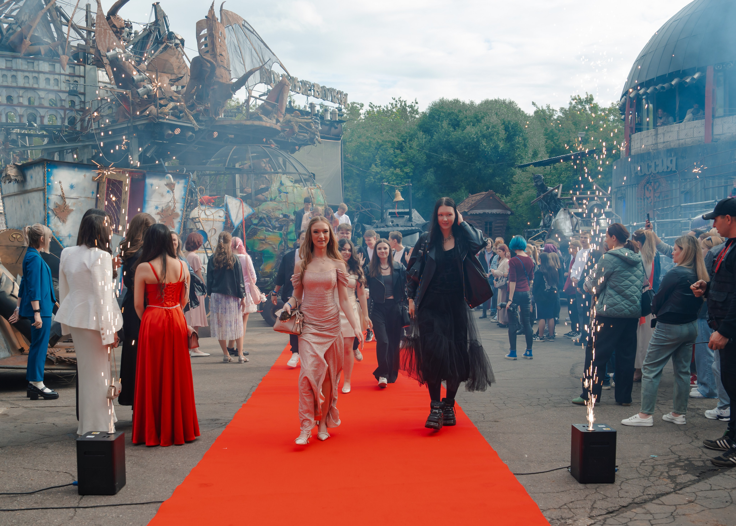 Выпускной Байк Центр «Ночные волки» 11 класс. Крамер Юлиана детский и семейный фотограф