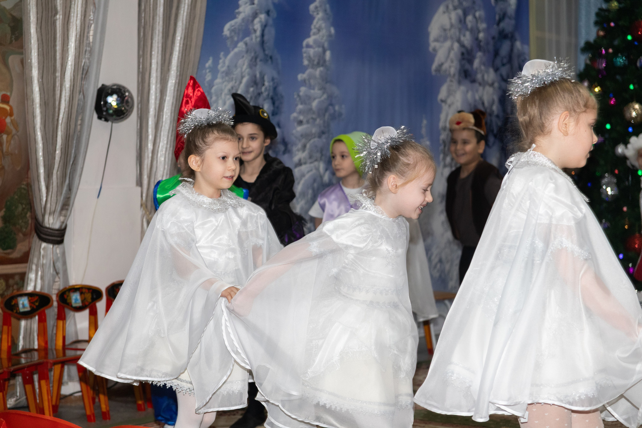 Новогодний утренник подготовительной группы. Индивидуальный и свадебный фотограф в Москве, Электростали и Туле Кадейкина Екатерина