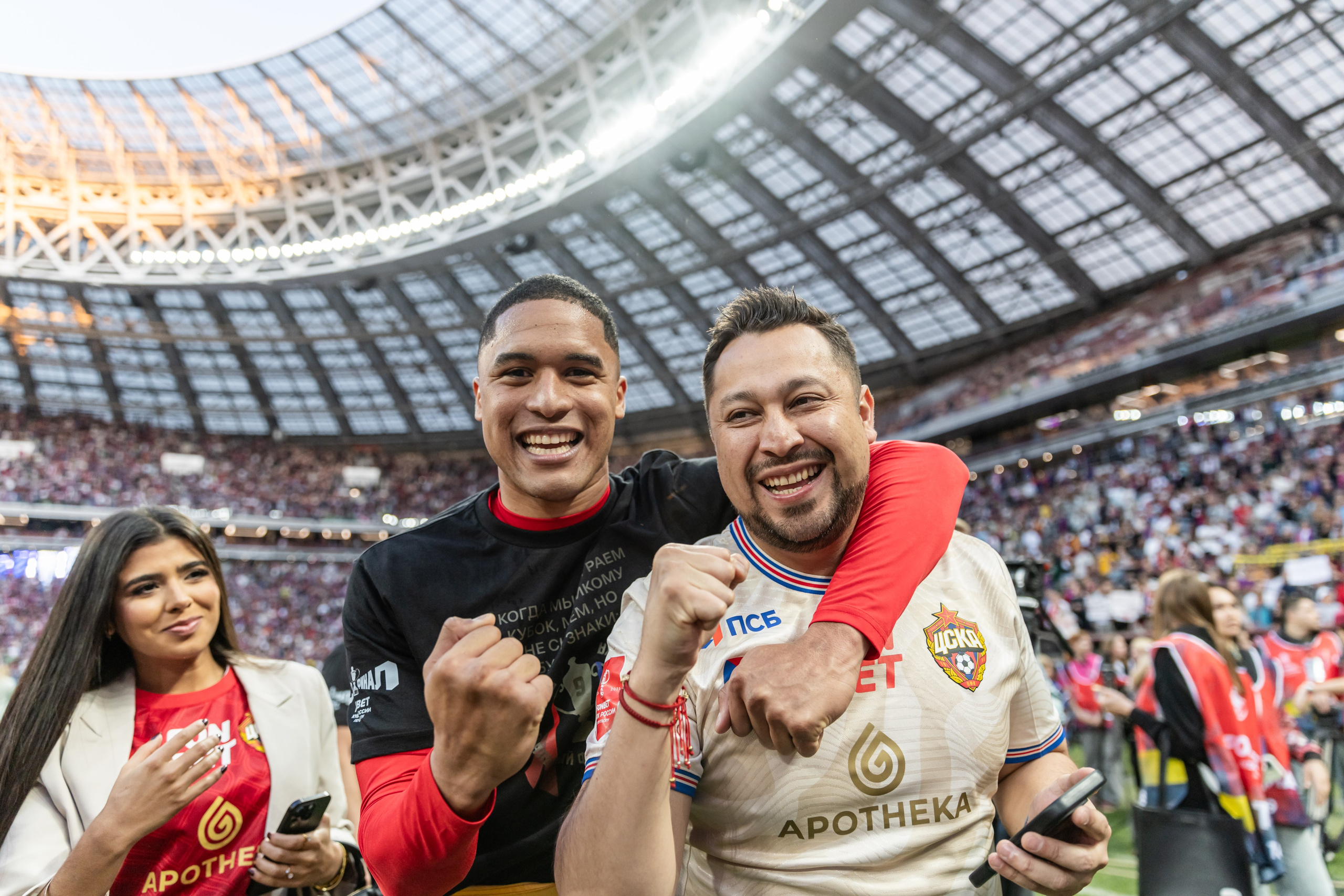 Футбол. Наталья Летунова — репортажный фотограф