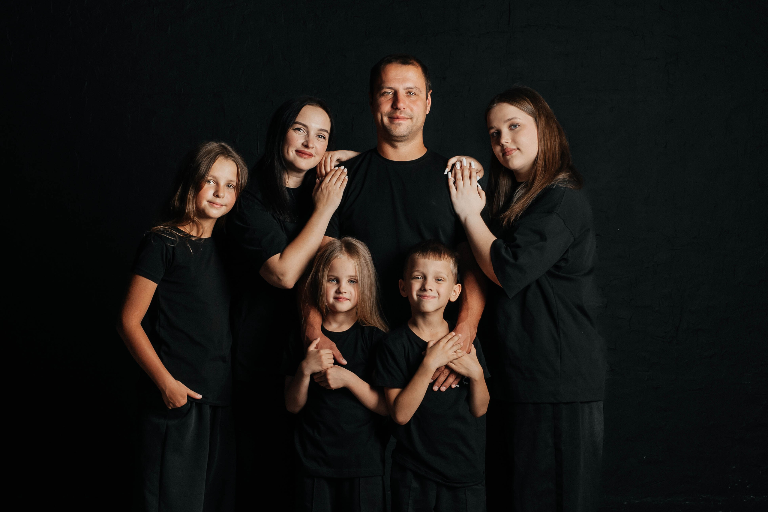 Семейная съёмка в студии. Свадебный и семейный фотограф г. Ярославль Савинская Анастасия