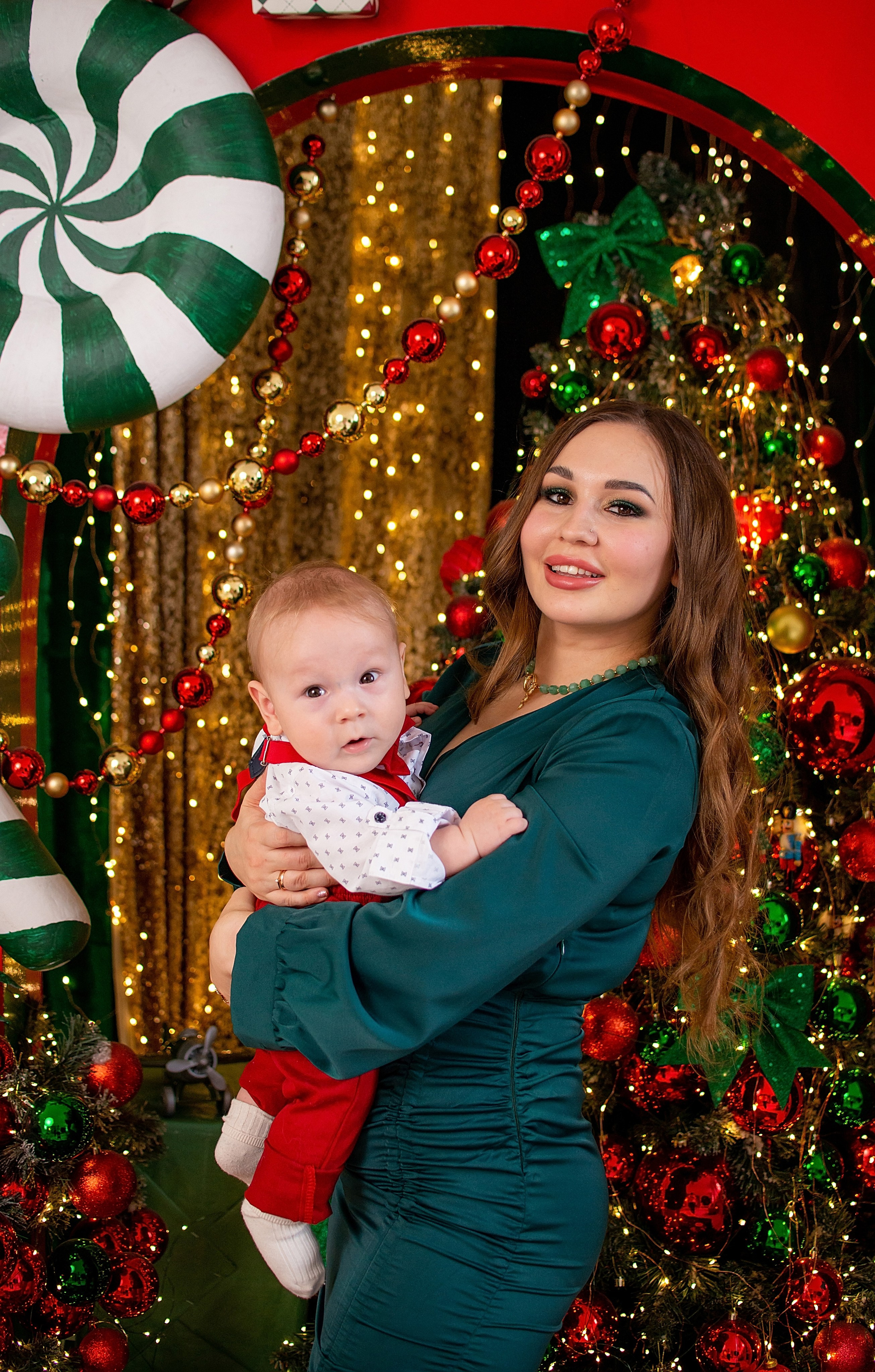 Анонс новогодней съёмки 2023-2024 для Льва и Марии. Фотограф новорожденных Краснодар Малышенко Надежда