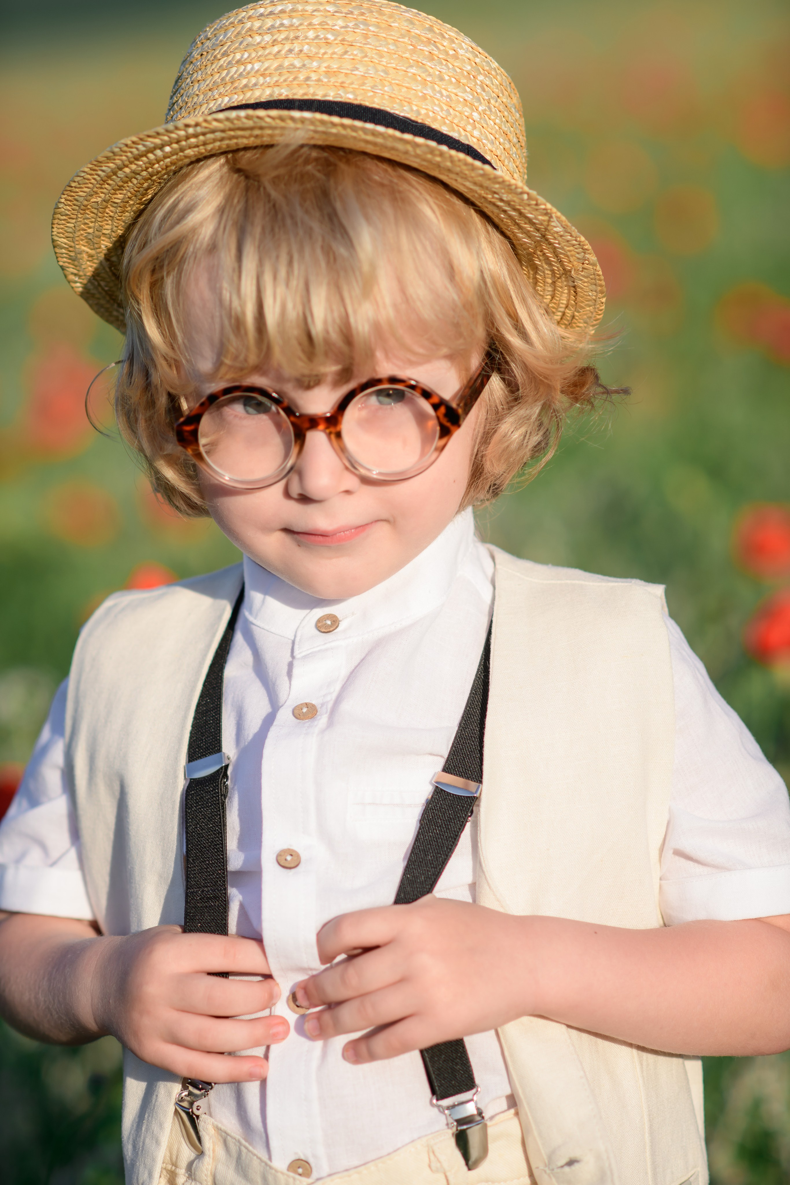 Букет маков. Летняя коллекция Cinderella. Съёмки для брендов в Крыму / Стилист / Продюсер / Женя Мамай