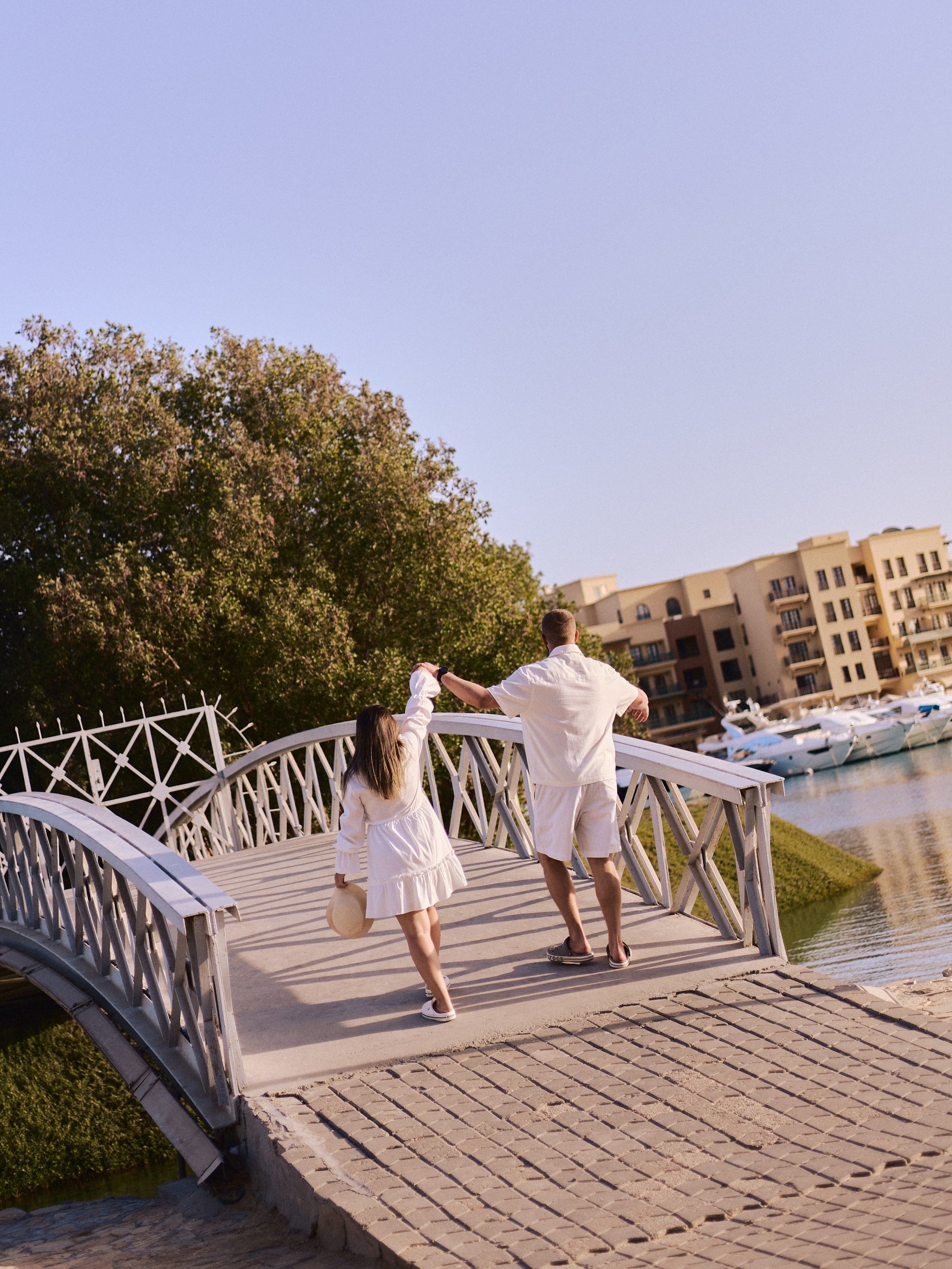 Для парной съёмки. Jorgis Talè — photographer, kind person, teacher of arts and other mag