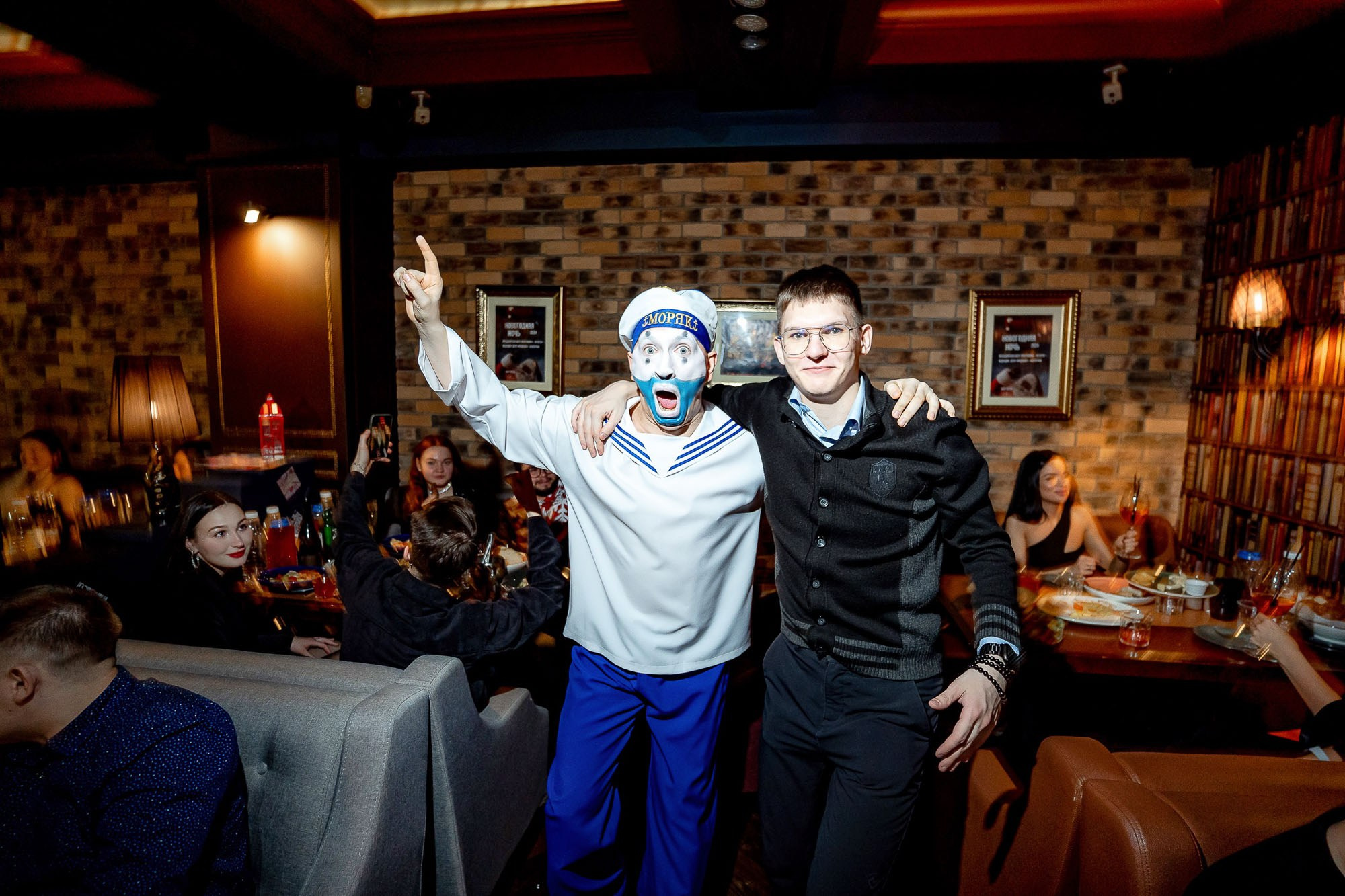 Новый год 2024 в Peoples. Сергей Кошкин. Репортажная и ивент-фотография в Сургуте