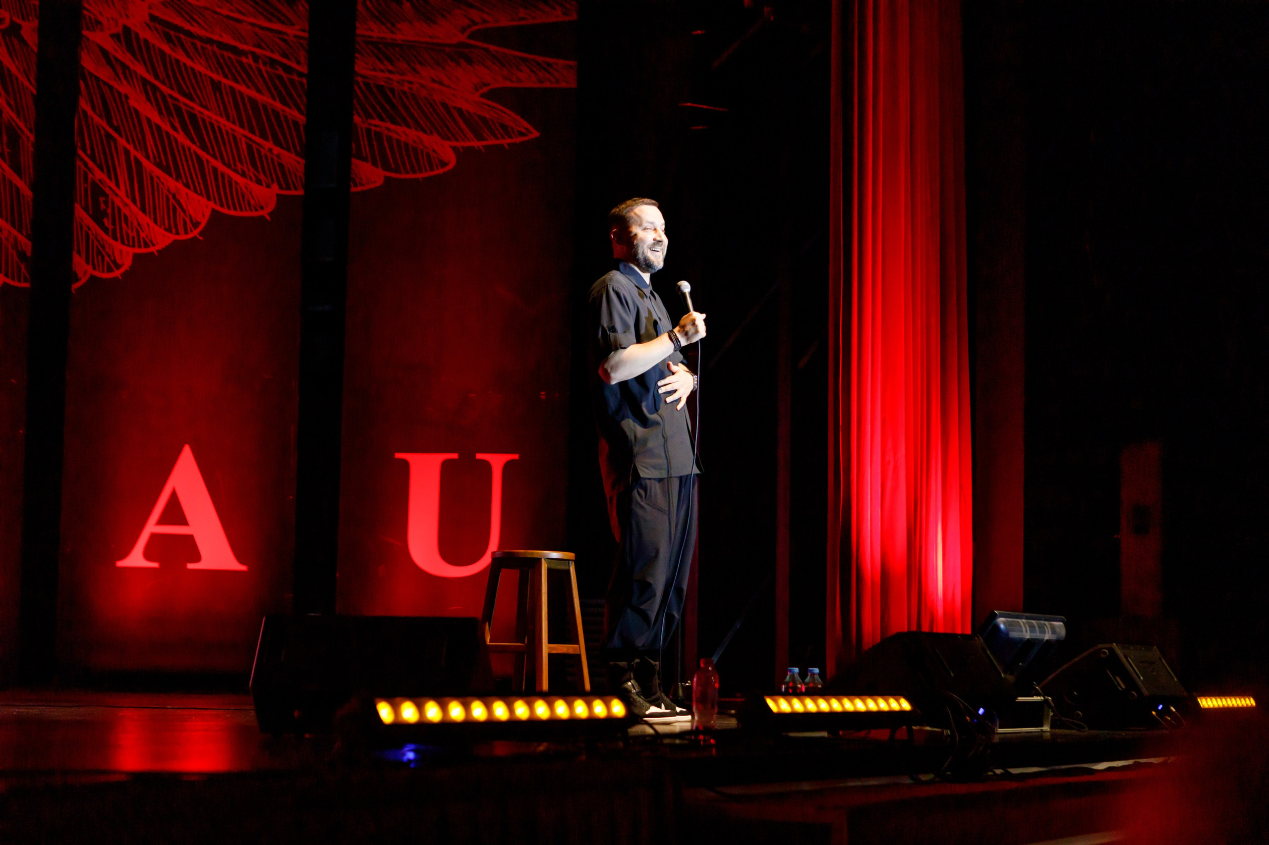 Stand Up. Photographer in Batumi, Georgia Pavel Sharnikov