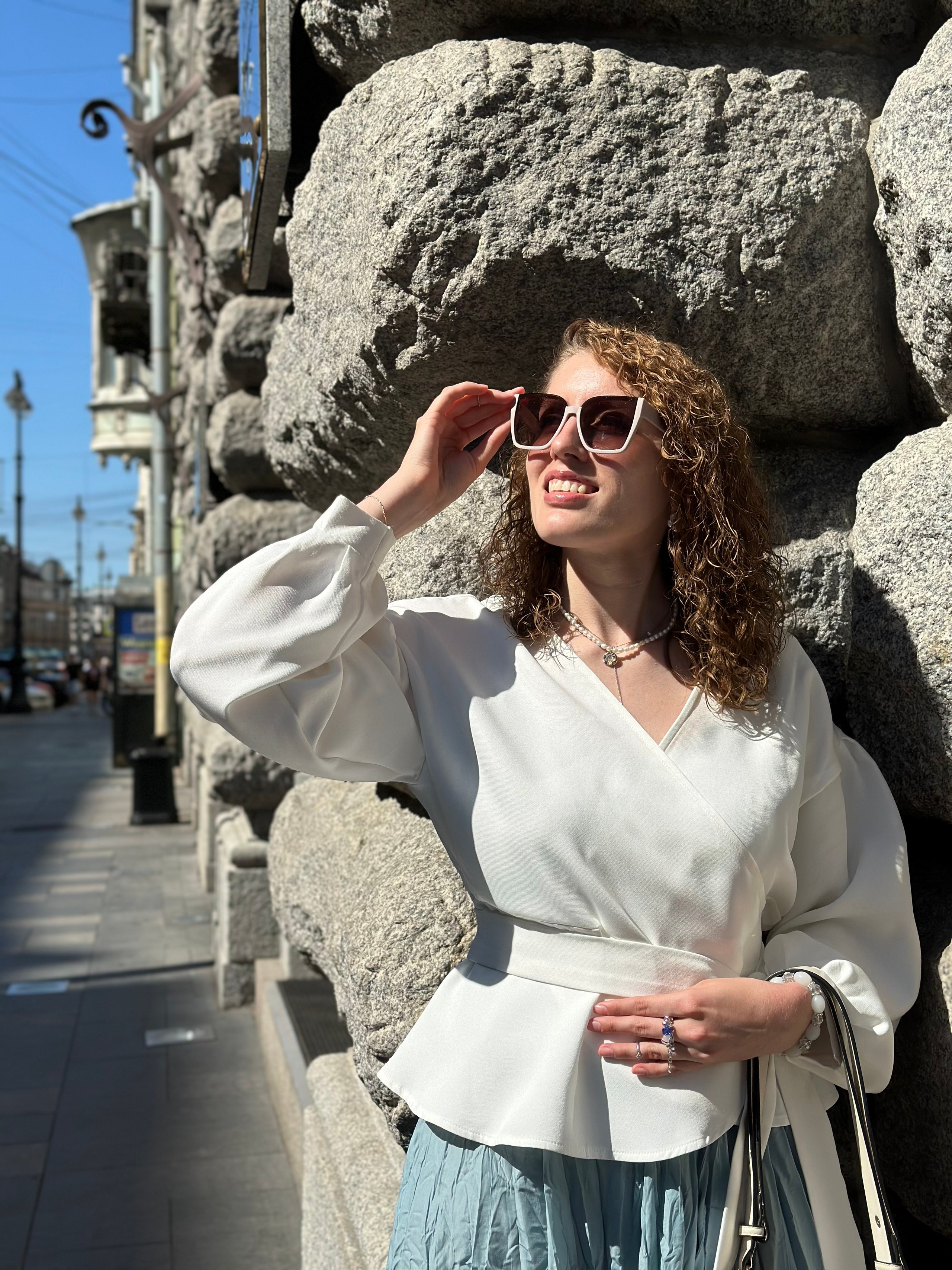 Прогулка по центру. КОНТЕНТ |БРЕНД фотограф Санкт-Петербург — Жанна Олтаржевская