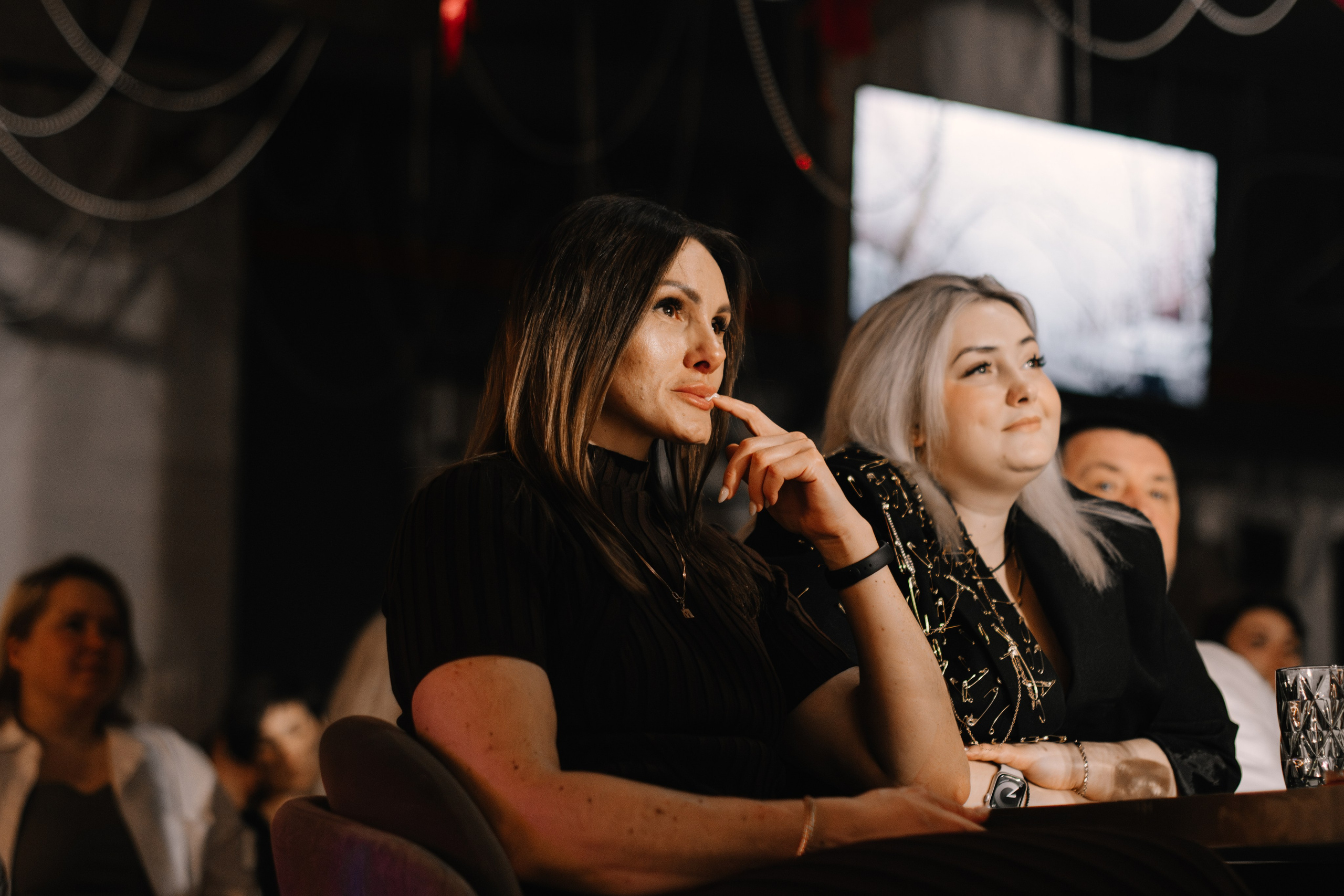 StandUp с Наташей Красновой. 1 апреля в Sketch. Фотограф в Челябинске Любовь Денисенко