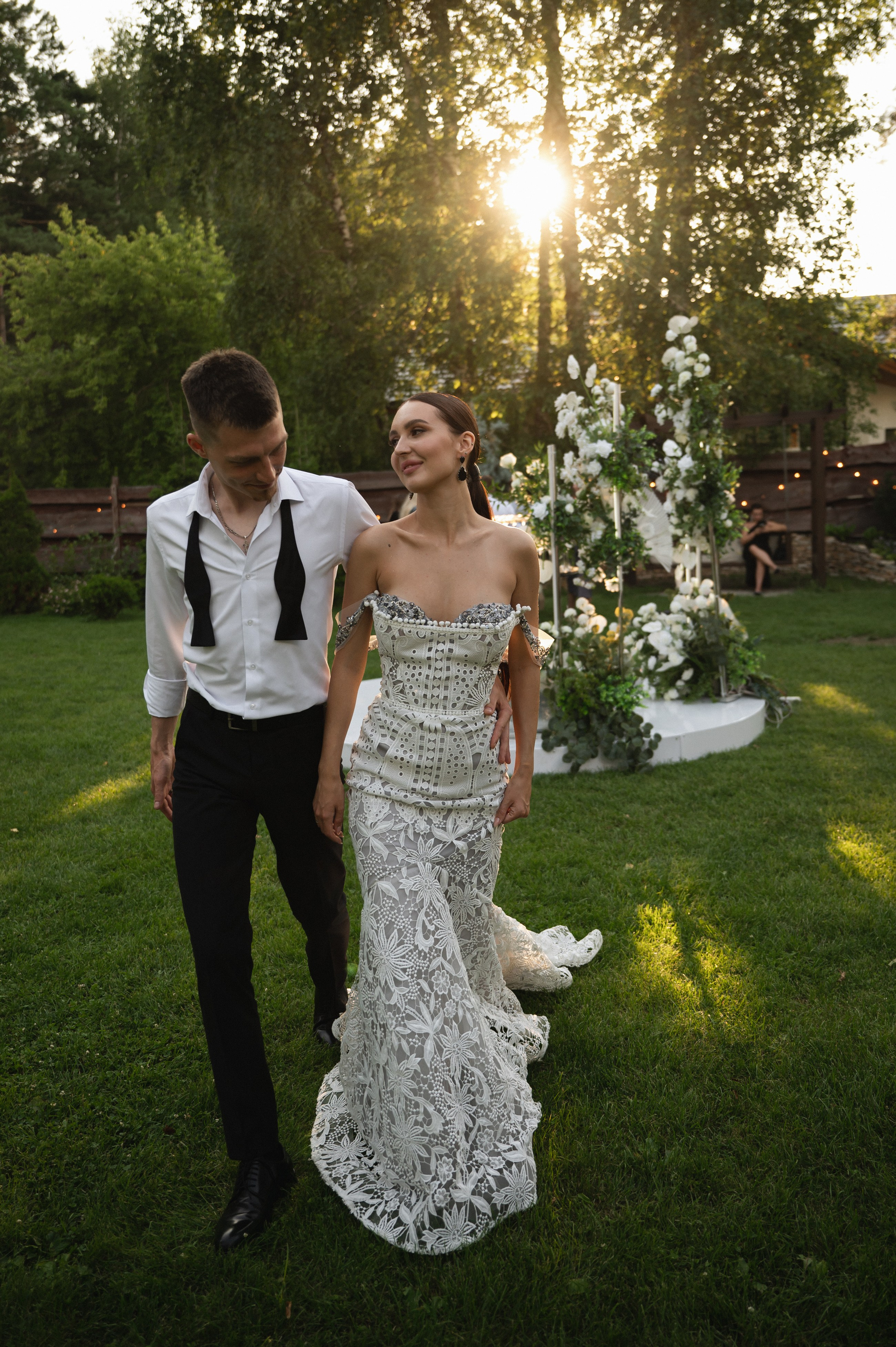 Артём и Софья, Lesnoy Village. Свадебный фотограф Наталья Доронина