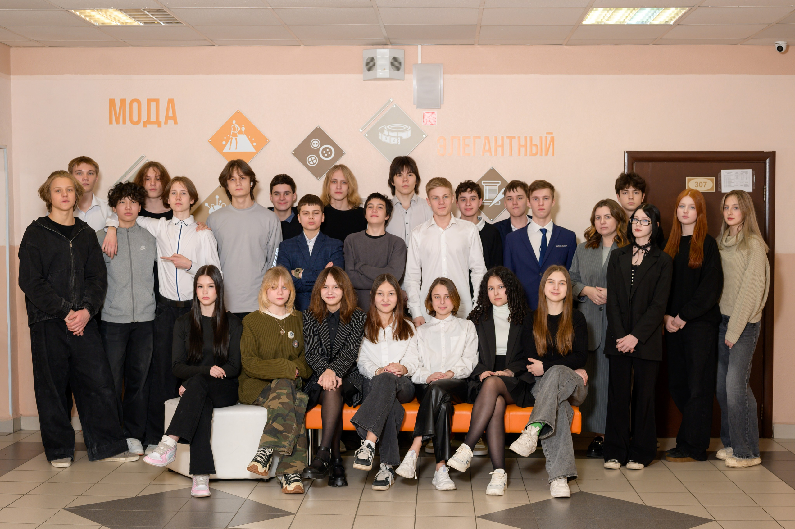 Выпускные альбомы 9 класс. Фотограф новорожденных, семейный детский в Тюмени Татьяна Морозова