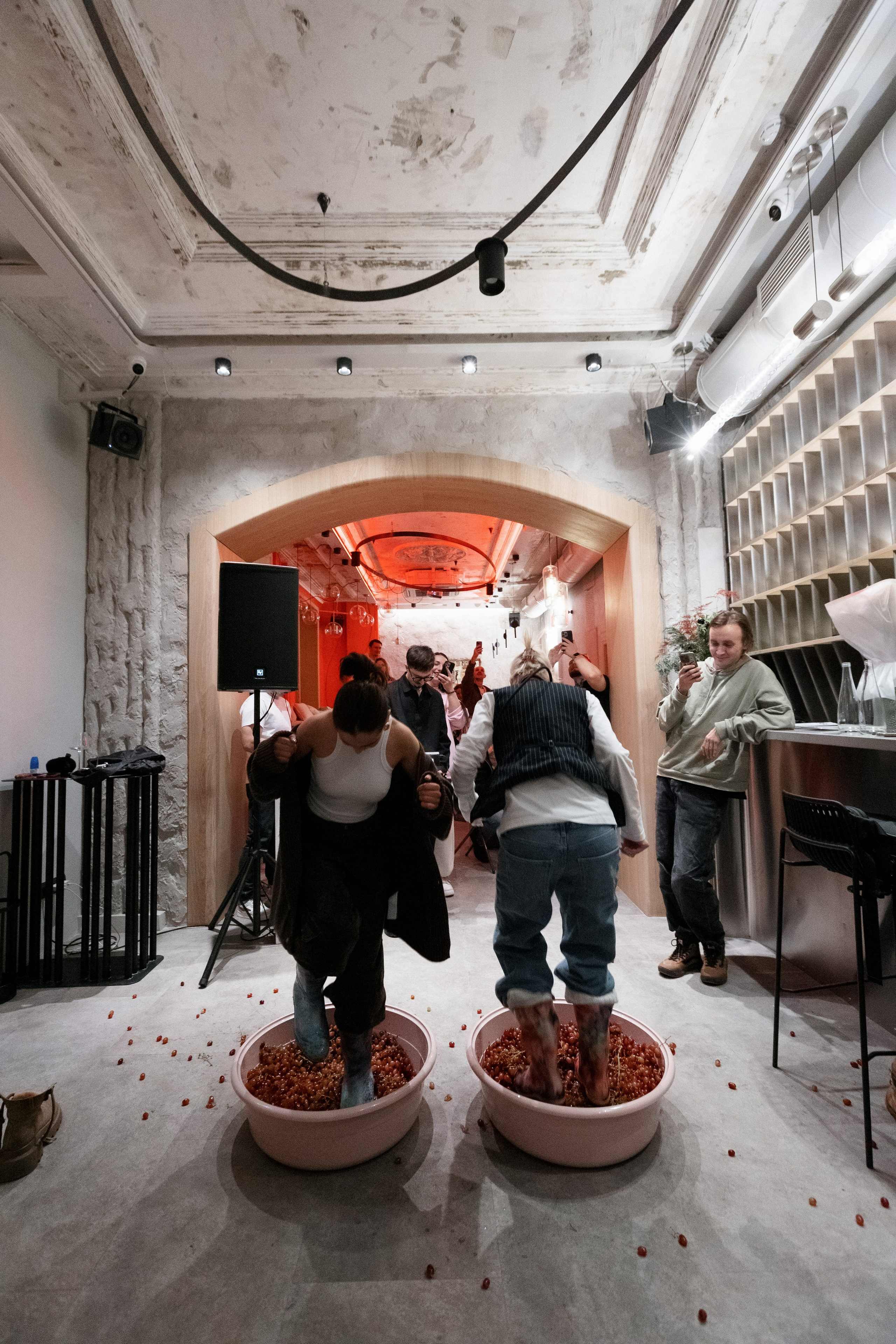 AMORE ОТКРЫТИЕ — DAY II. СВОИ. ФОТООТЧЕТЫ-СОБЫТИЯ-МЕСТА