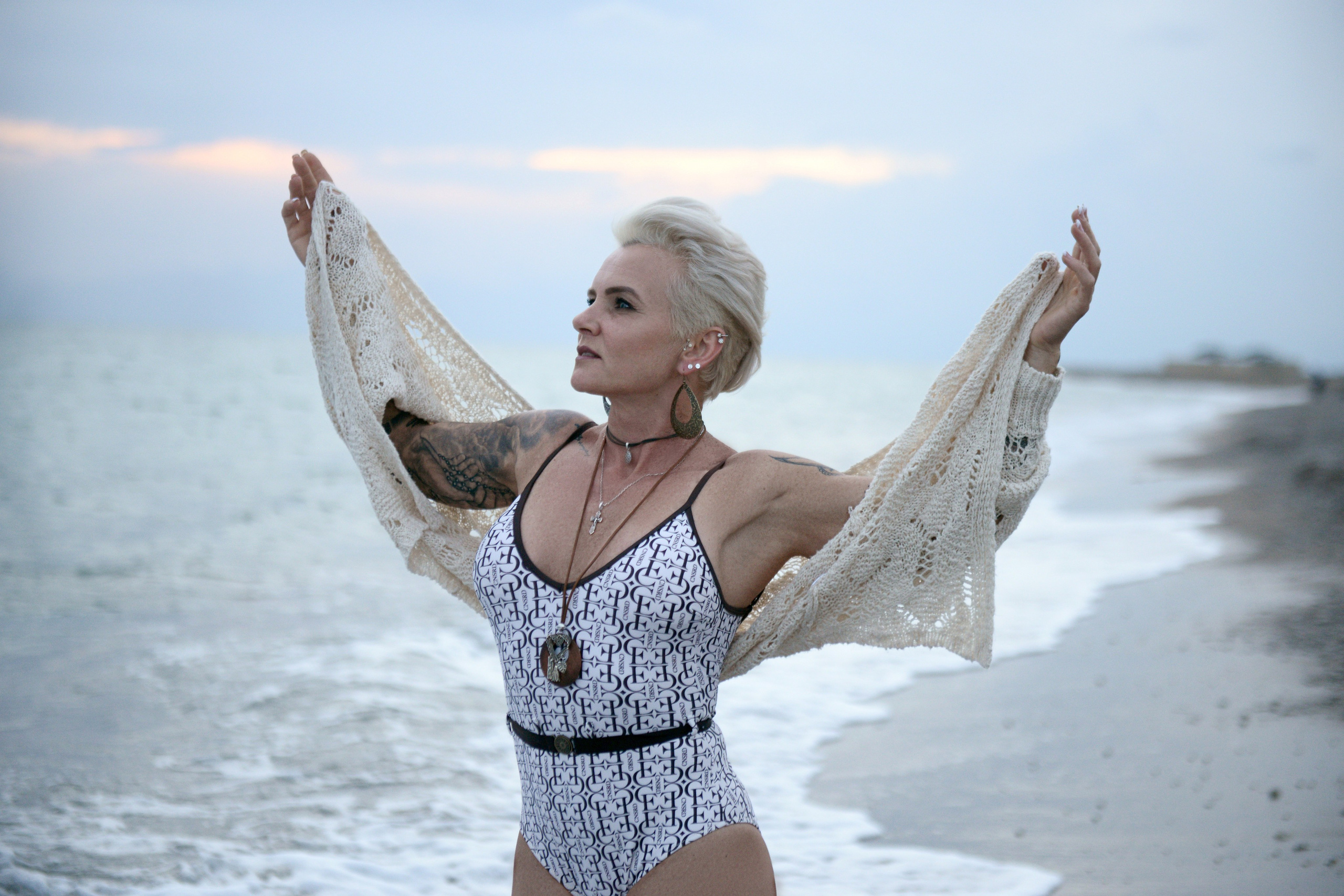 Индивидуальная фотосессия на пляже в Анталии, Кемере, Белеке, Сиде. Профессиональный фотограф в Турции Анталии Кемере Сиде Белеке Алании