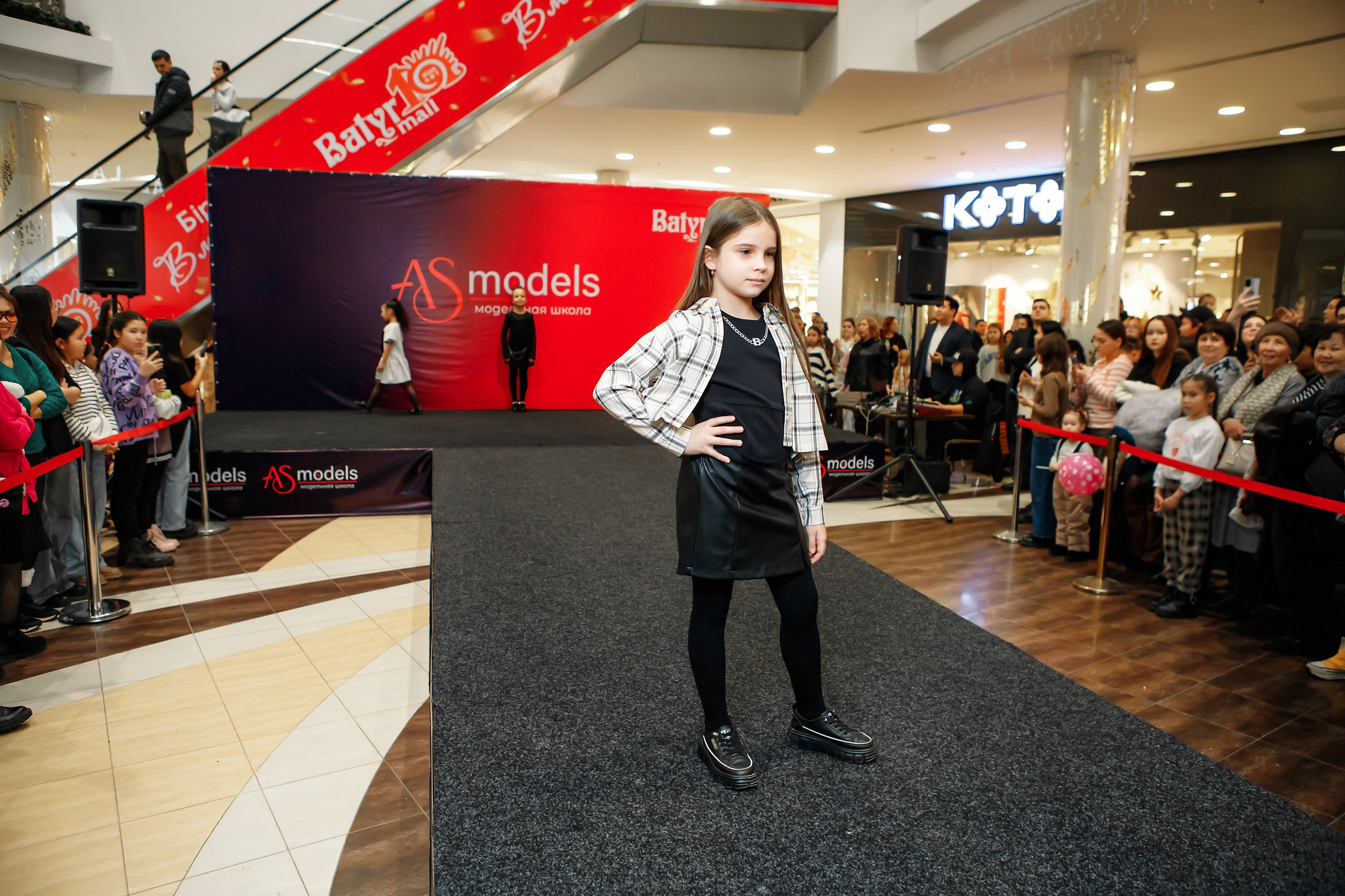 Fashion Show модельной школы AS Models. Кипятком Павлодар