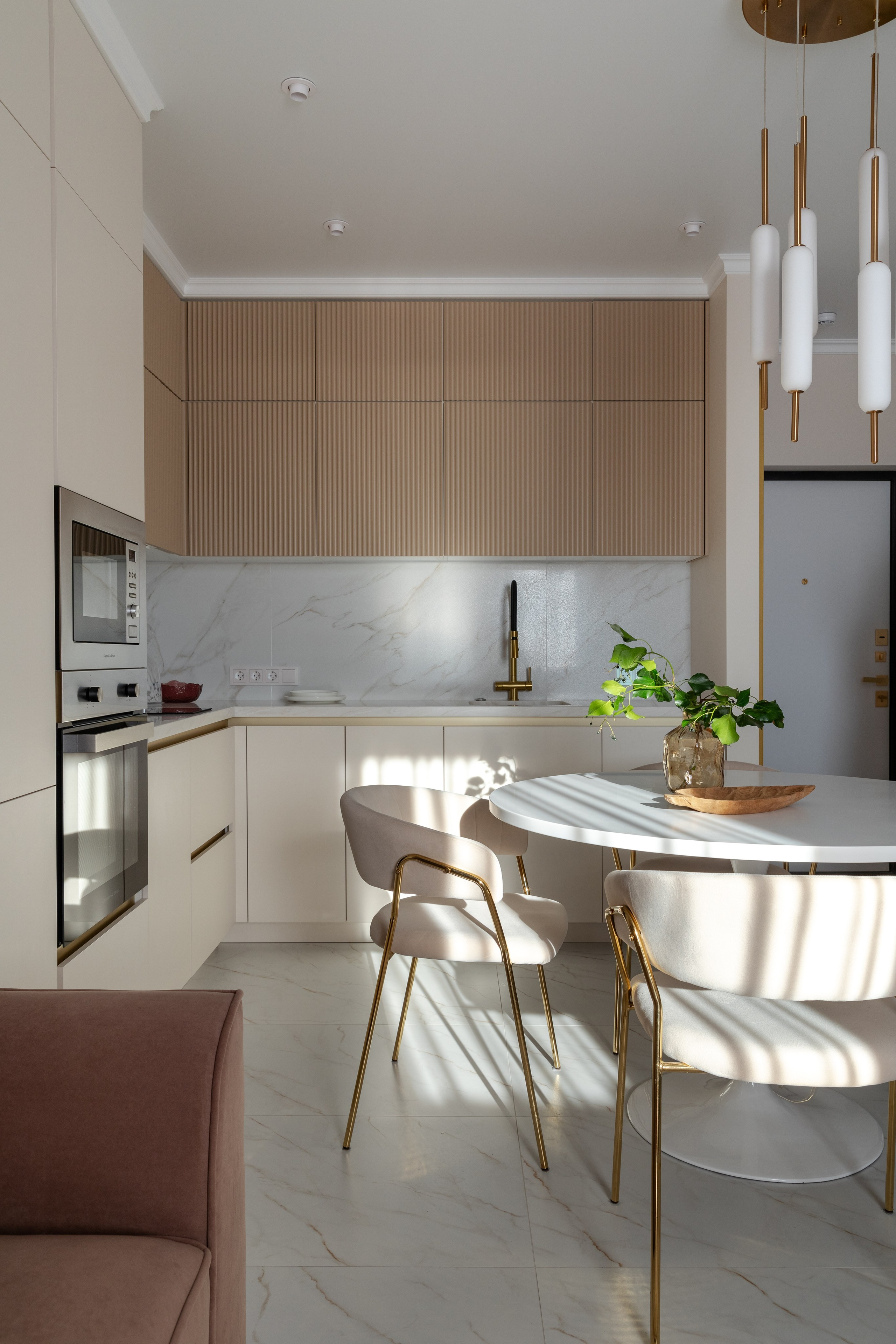 Дизайн проект Ирины Кацер @artel_design_sochi. Интерьерный фотограф Москва