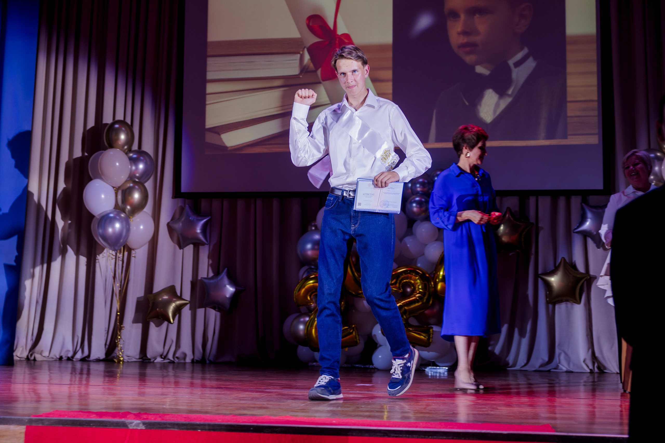 Выпускной школа. Выпускные альбомы в Зеленограде и Москве