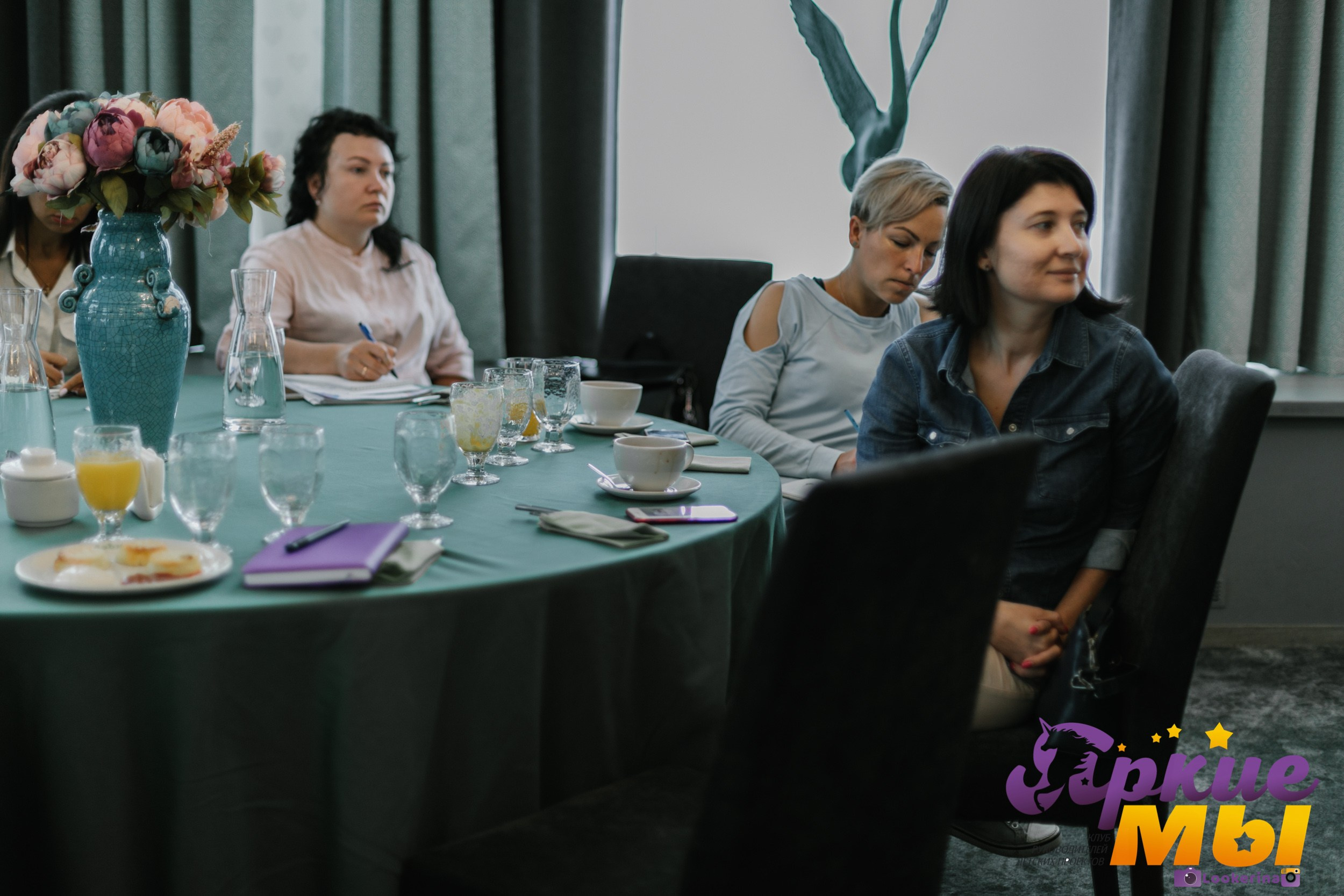 Бизнес-завтрак для руководителей детских клубов. Портретный фотограф в Москве Анна Лукерьина