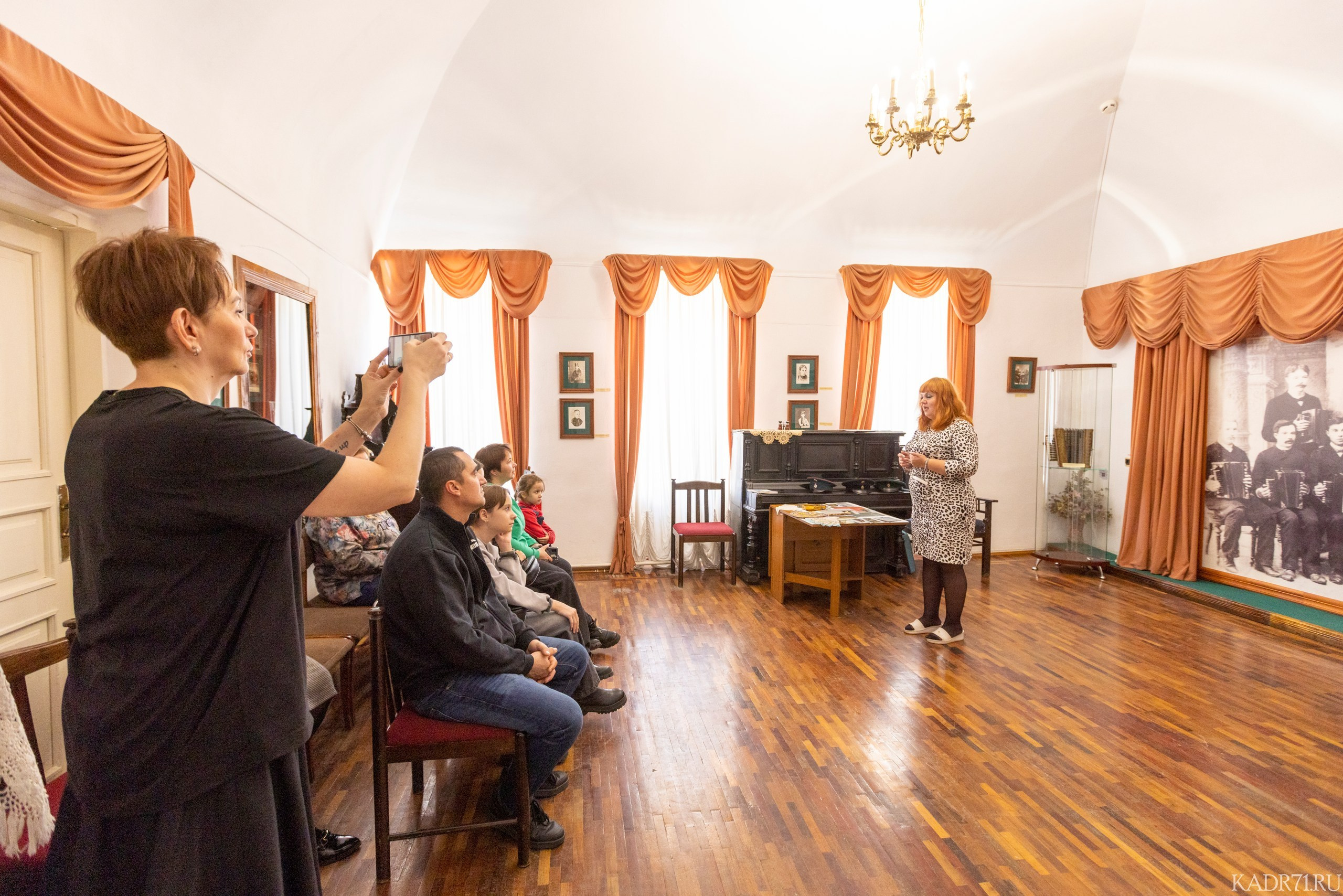 «ТОР» в музее гармони Белобородова. Фотограф в Туле Крупский АнДРей. Фотостудия «КАДР71» в Туле