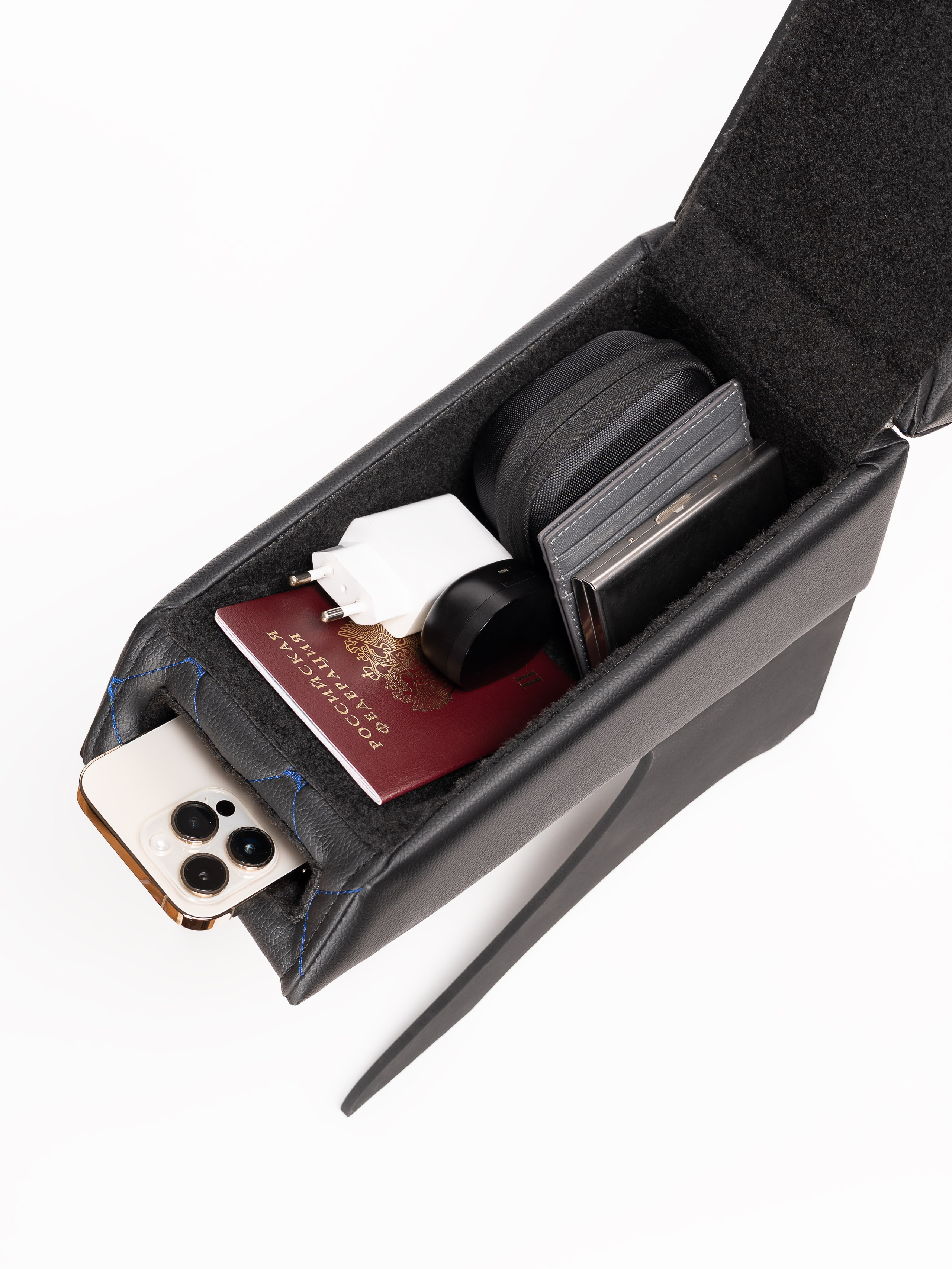 Автоподлокотники предметка стёганые серия 3. Предметный фотограф, фото для маркетплейсов Пятигорск, КМВ