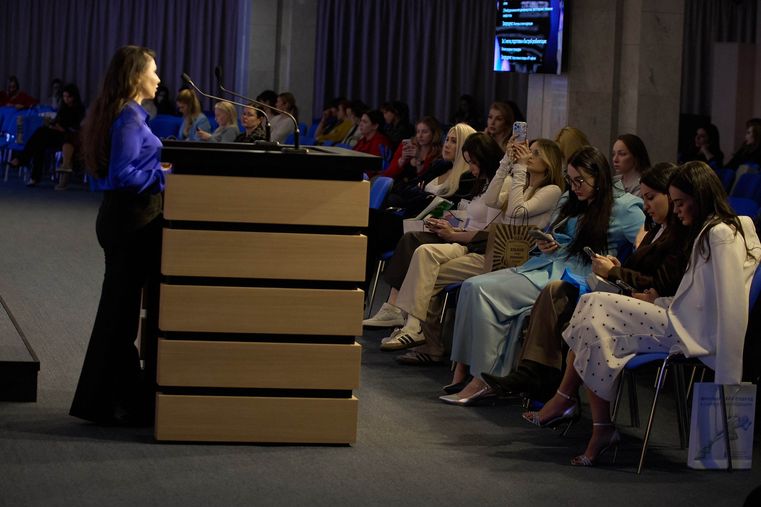 СПИКЕРЫ. PRO-AGELESS