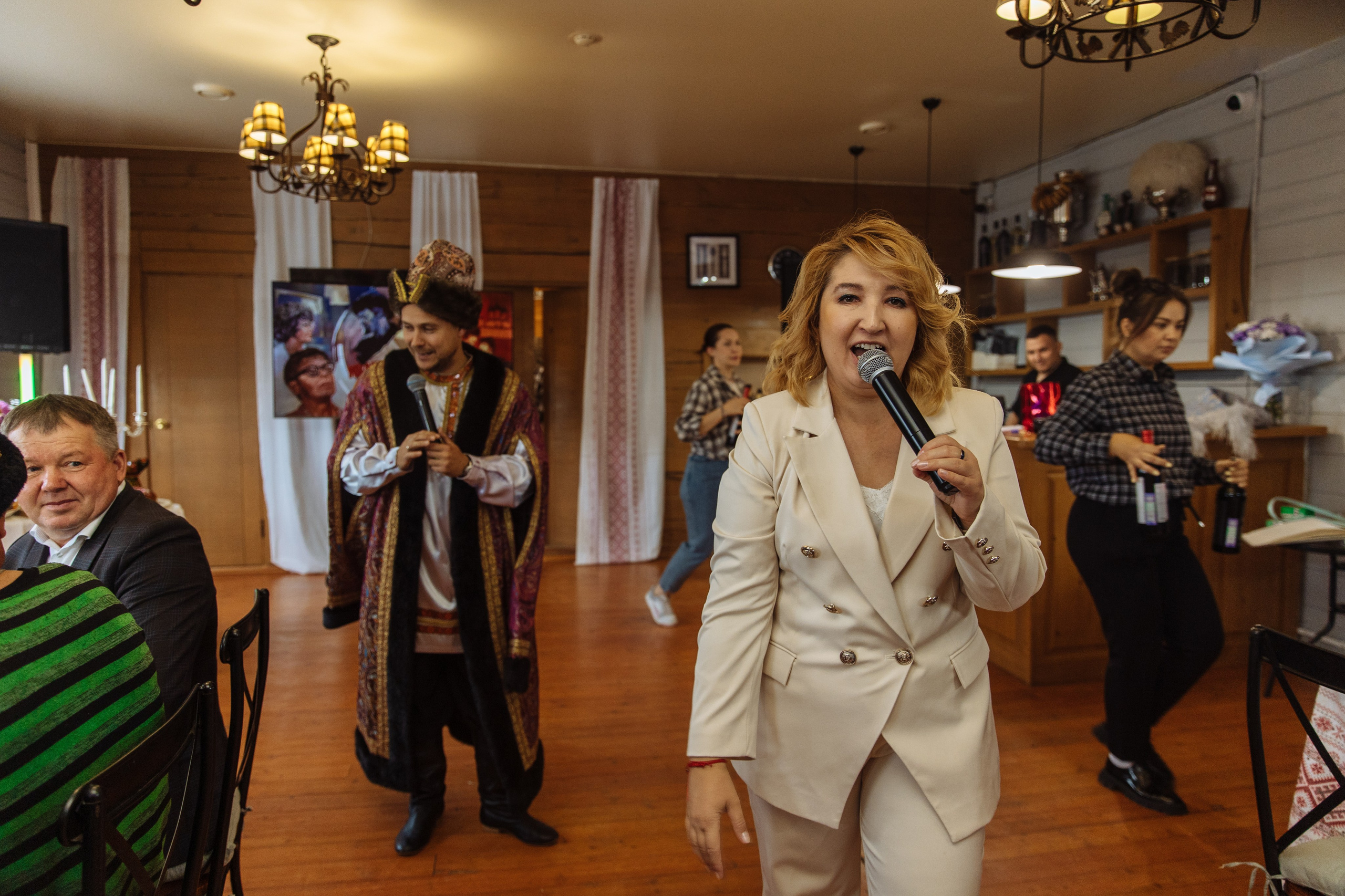 «Иван Васильевич меняет профессию» Юбилей. Свадебный и семейный фотограф в Улан-Удэ