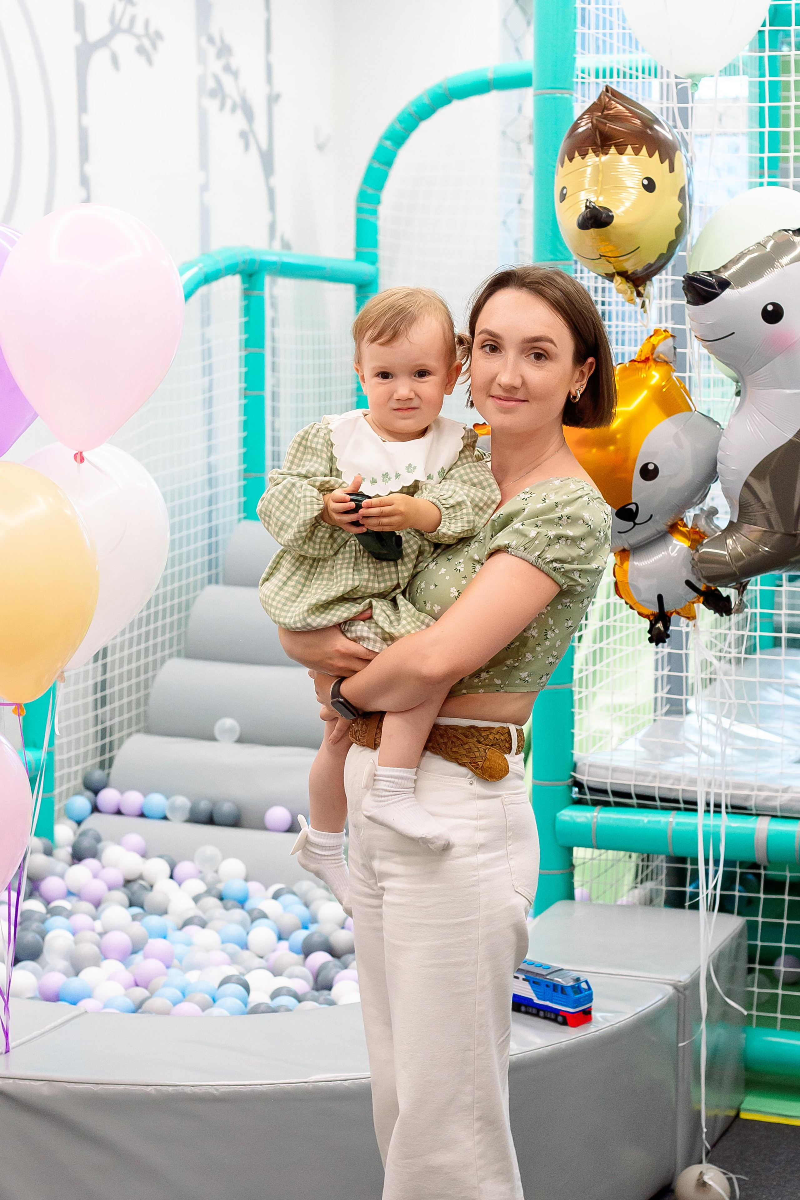 Мия 2 года. Семейный детский фотограф. Фотосессия в Минске