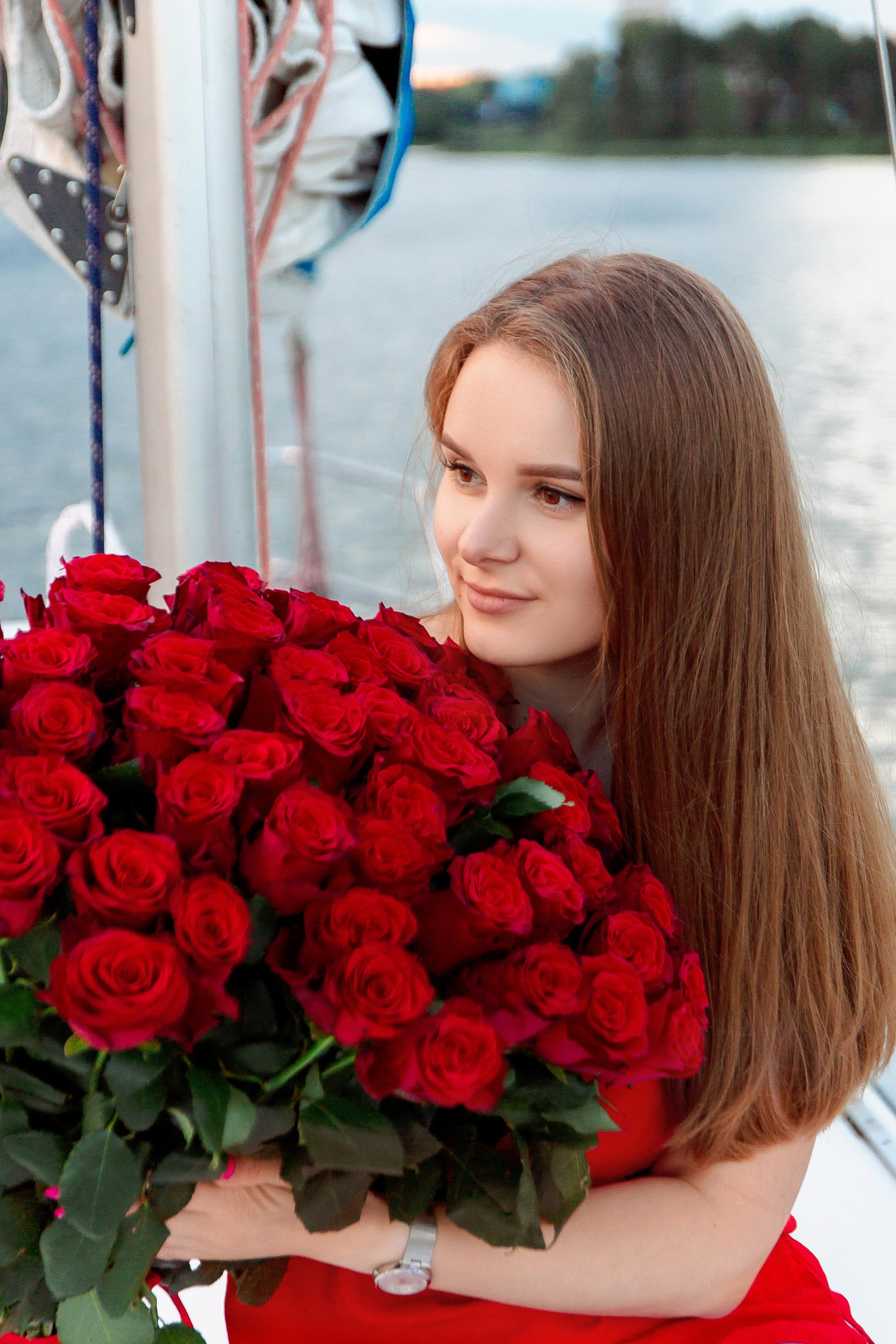 Дмитрий и Виктория предложение на яхте. Семейный детский фотограф. Фотосессия в Минске