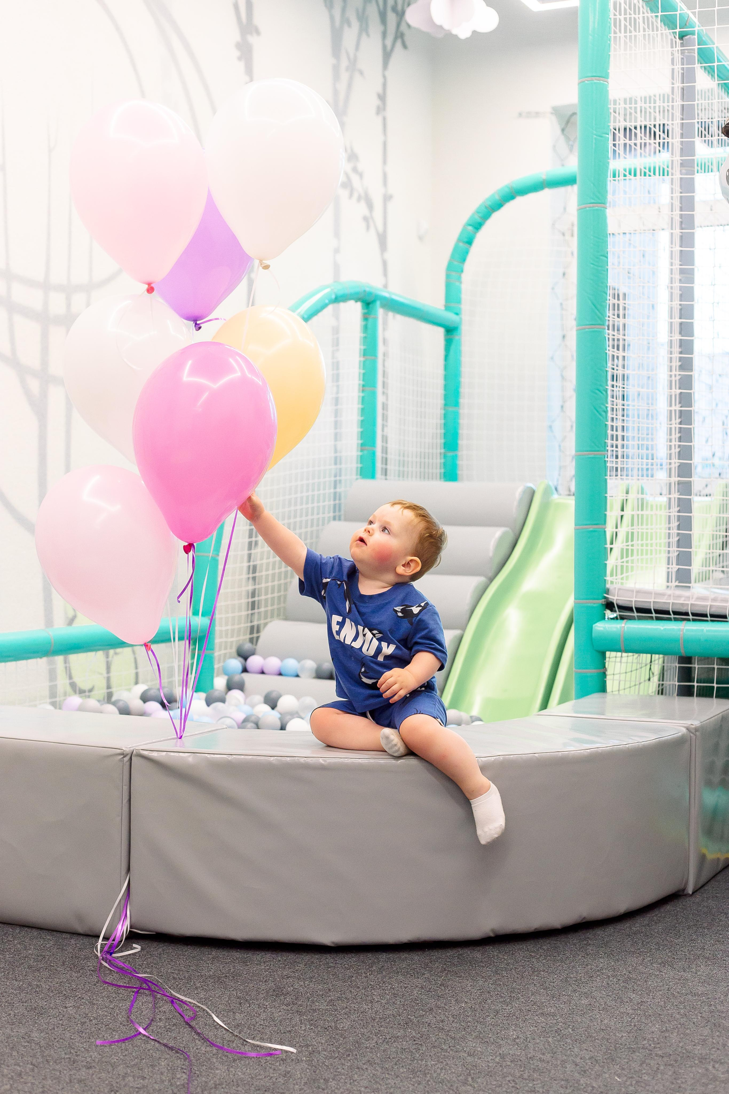 Мия 2 года. Семейный детский фотограф. Фотосессия в Минске