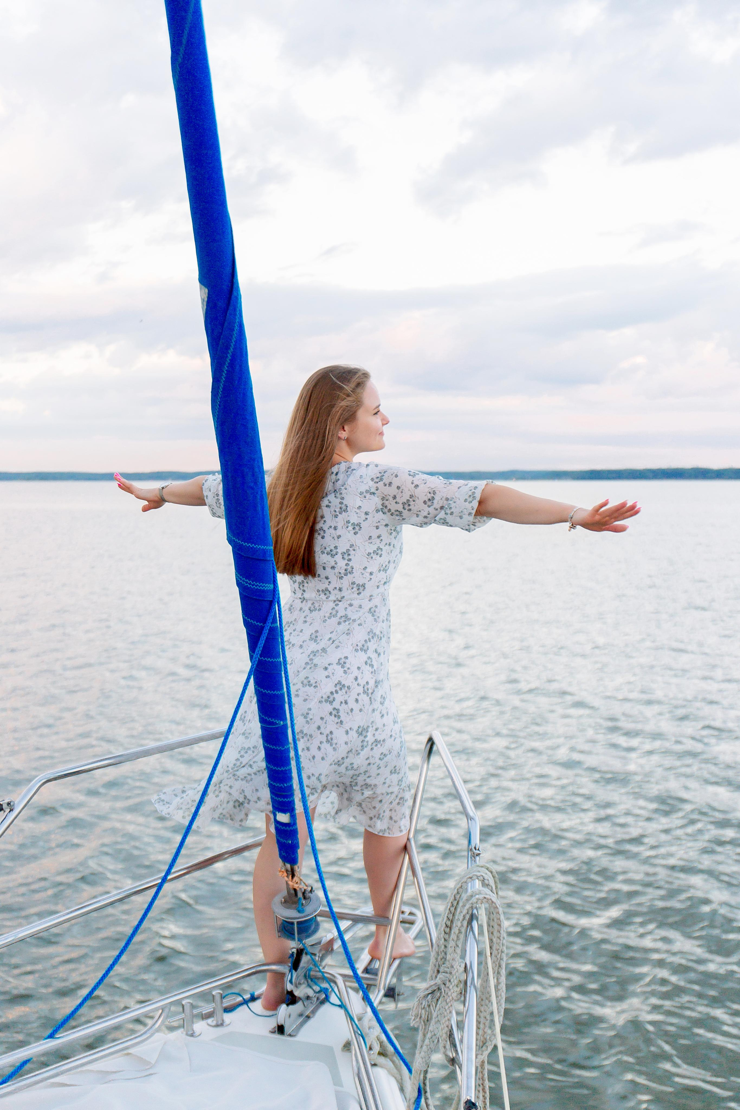 Дмитрий и Виктория предложение на яхте. Семейный детский фотограф. Фотосессия в Минске