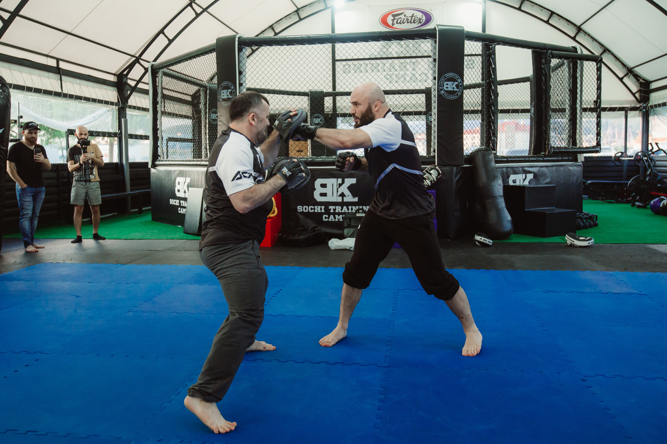 Тренировка перед боем Емельяненко и Исмаилова. Репортажный Фотограф в Сочи и Москве Алексей Орлов
