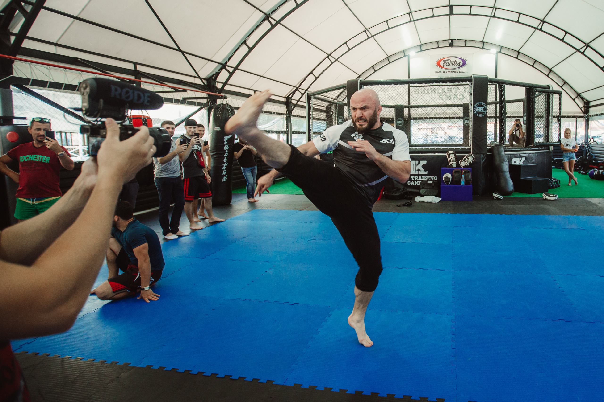 Тренировка перед боем Емельяненко и Исмаилова. Репортажный Фотограф в Сочи и Москве Алексей Орлов