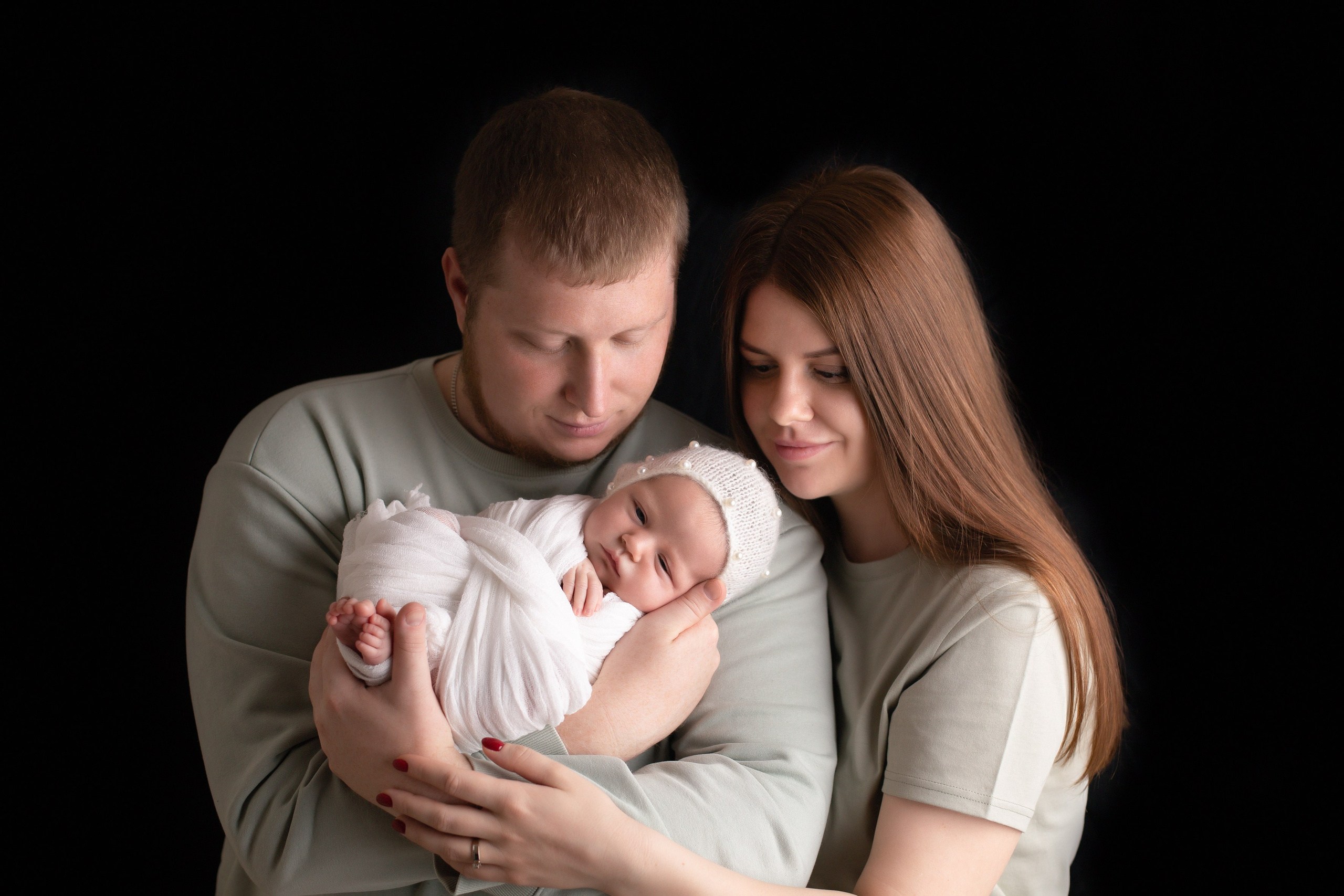 Новорожденные девочки. Фотограф новорожденных в Нижнем Новгороде Белякова Оксана