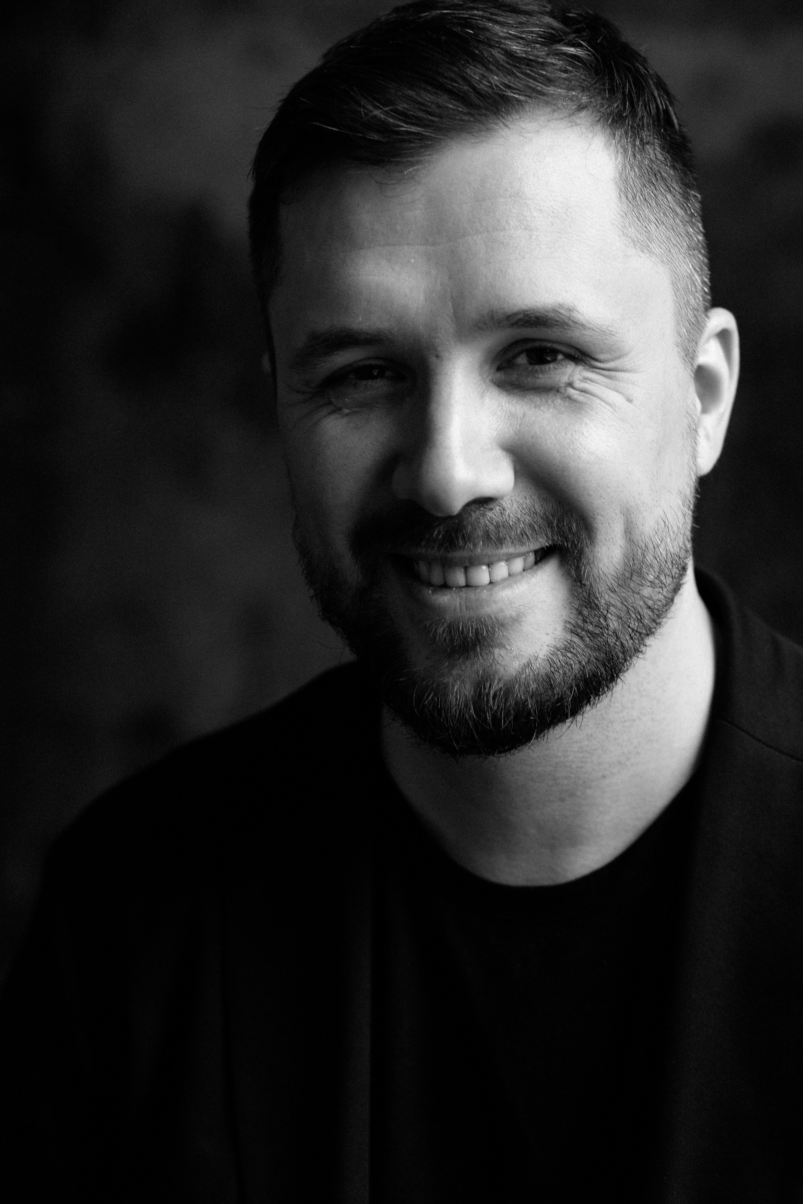 В черном. Детский семейный фотограф в Москве Светлана Микадзе