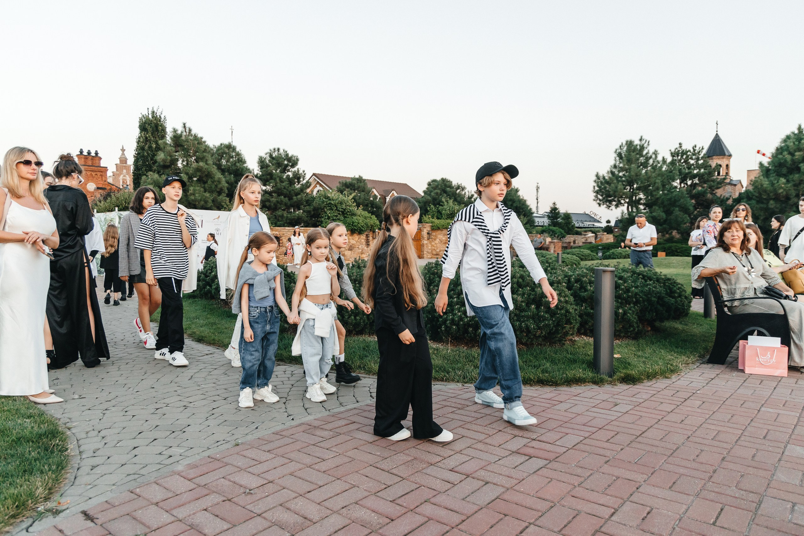 FASION PROJECT — VESHALKⱯ KIDS. Свадебный и репортажный фотограф в Ростове-на-Дону Павел Кислов