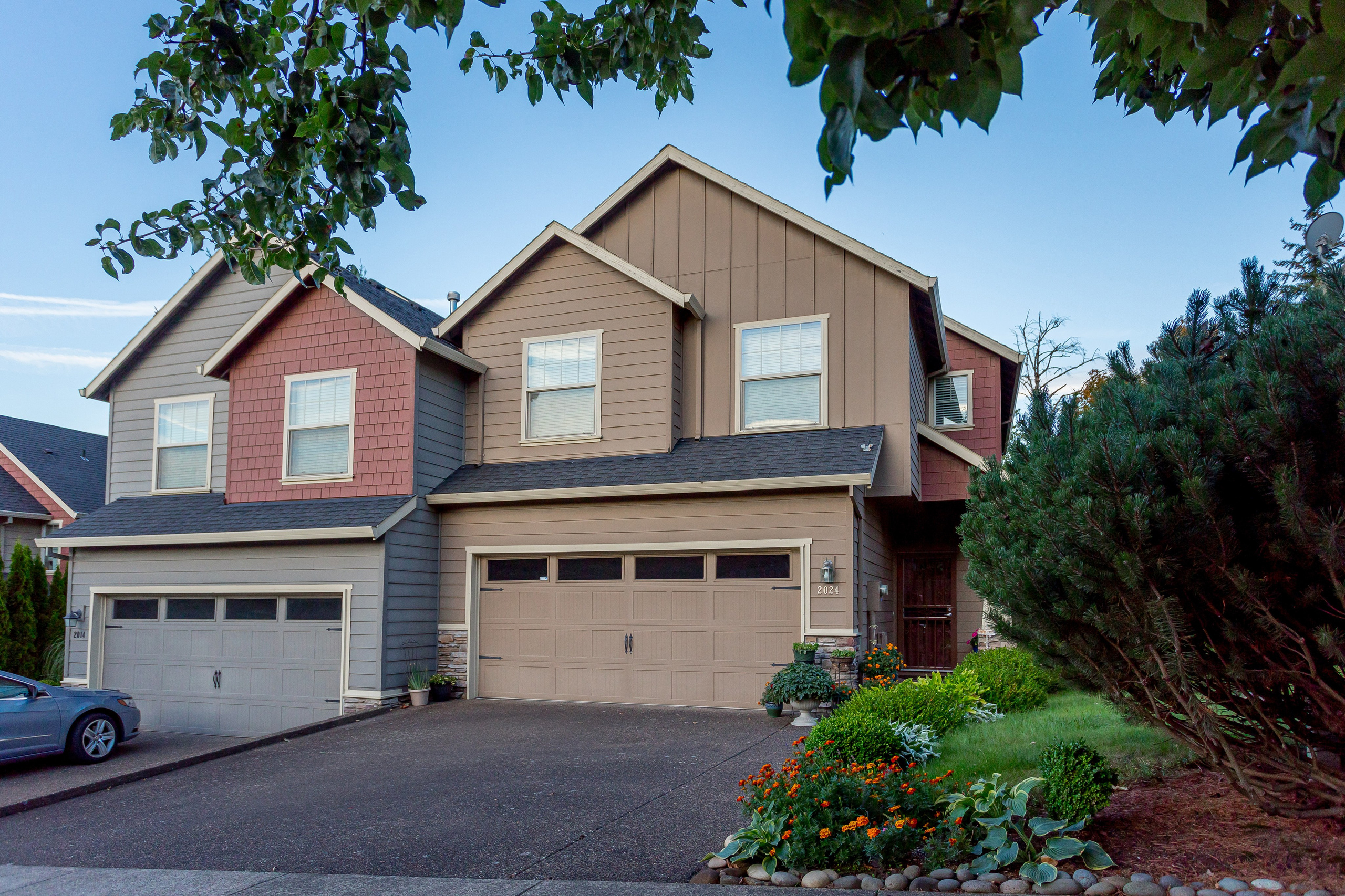 Interior photographer Vitalii in Portland and Vancouver