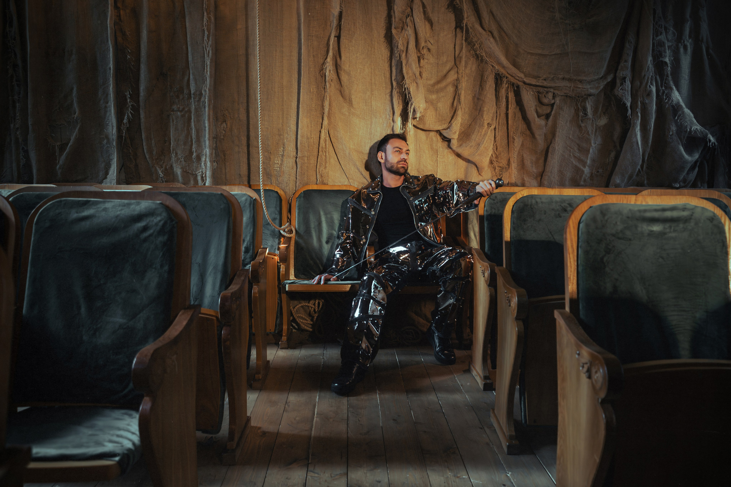 DANTE — «ОТВАЛИ». Никита Скрипник — ТЕАТР В СТИЛЕ ФЭШН